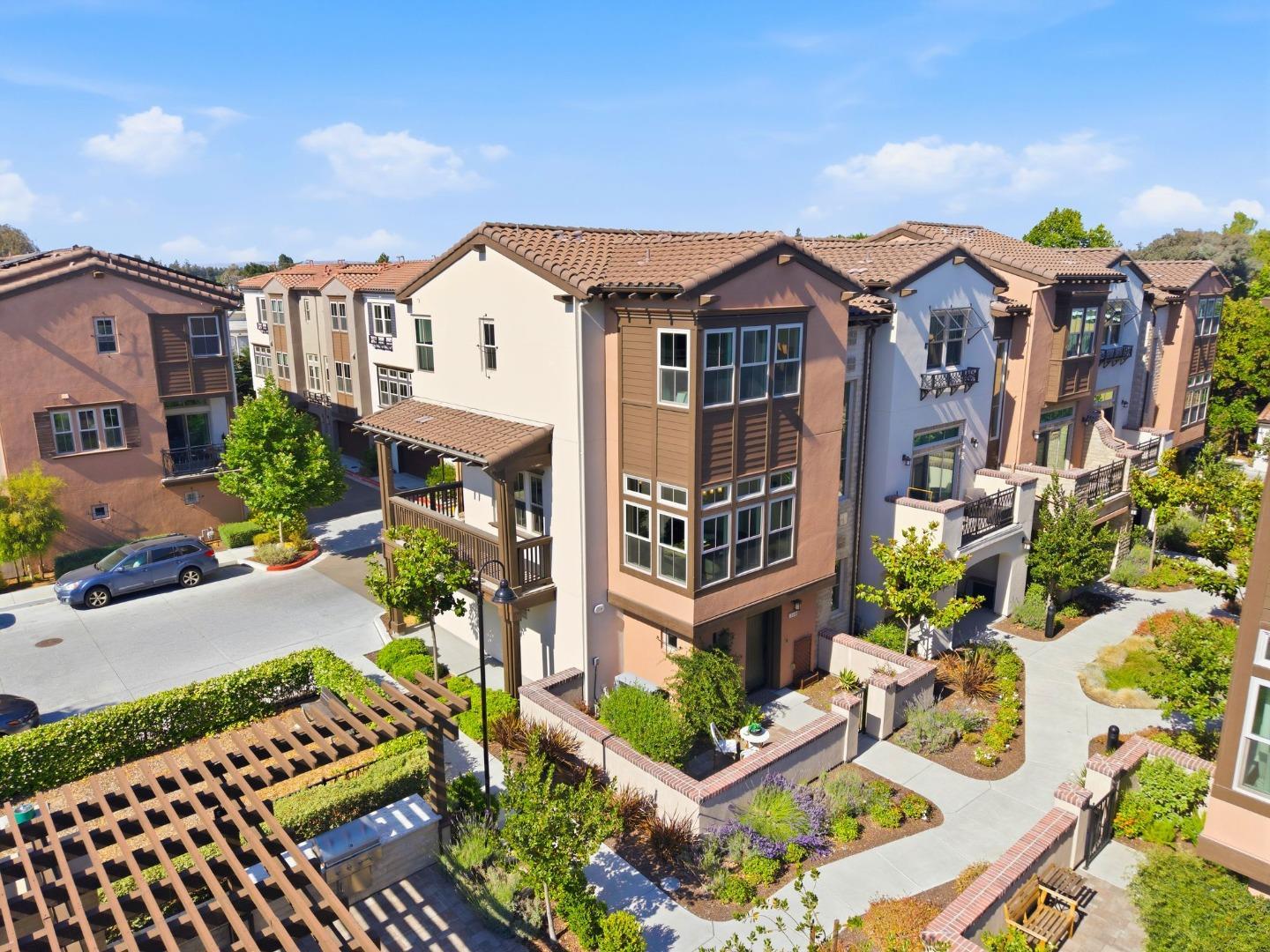 2348 Toledo Terrace