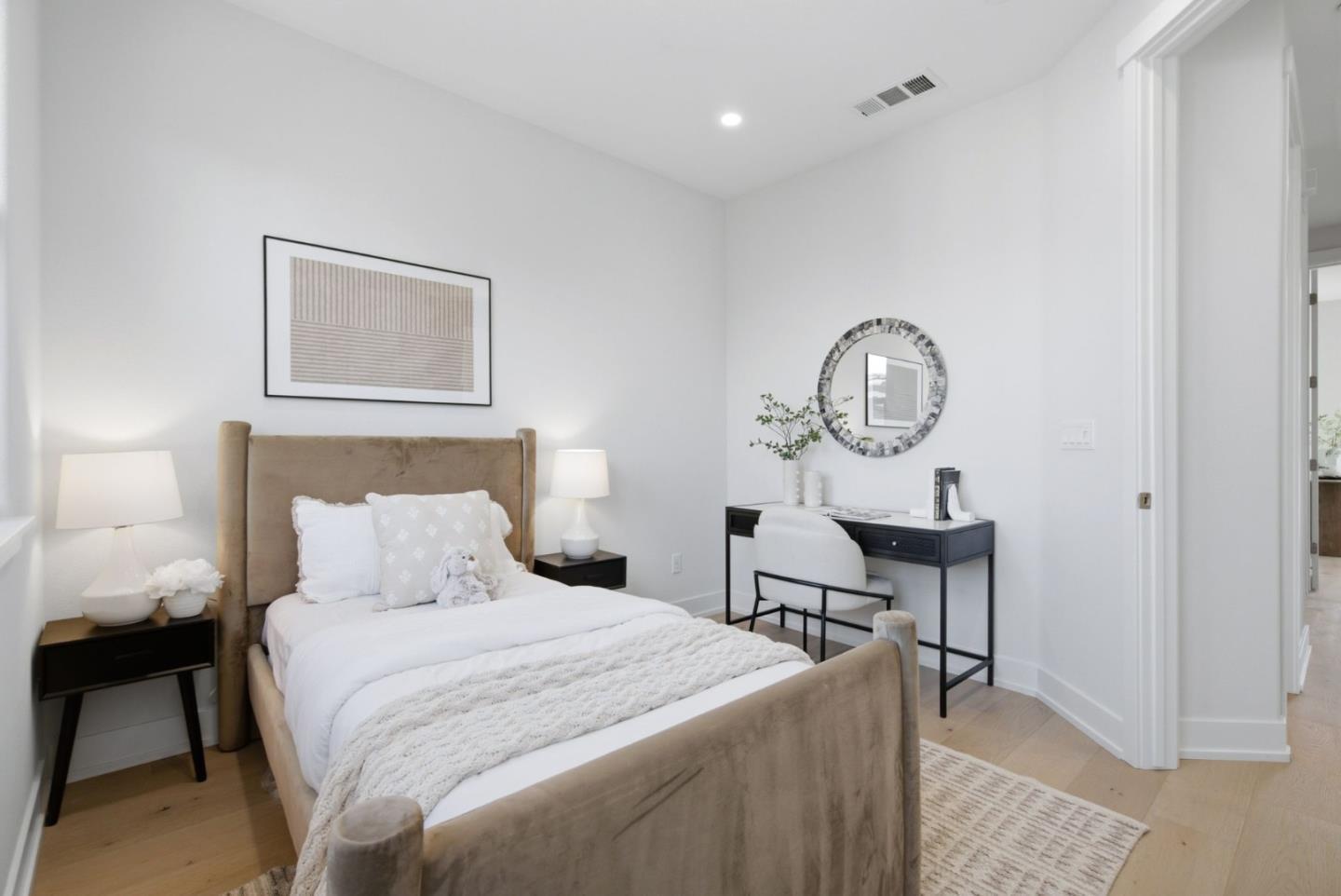 2348 Toledo Terrace