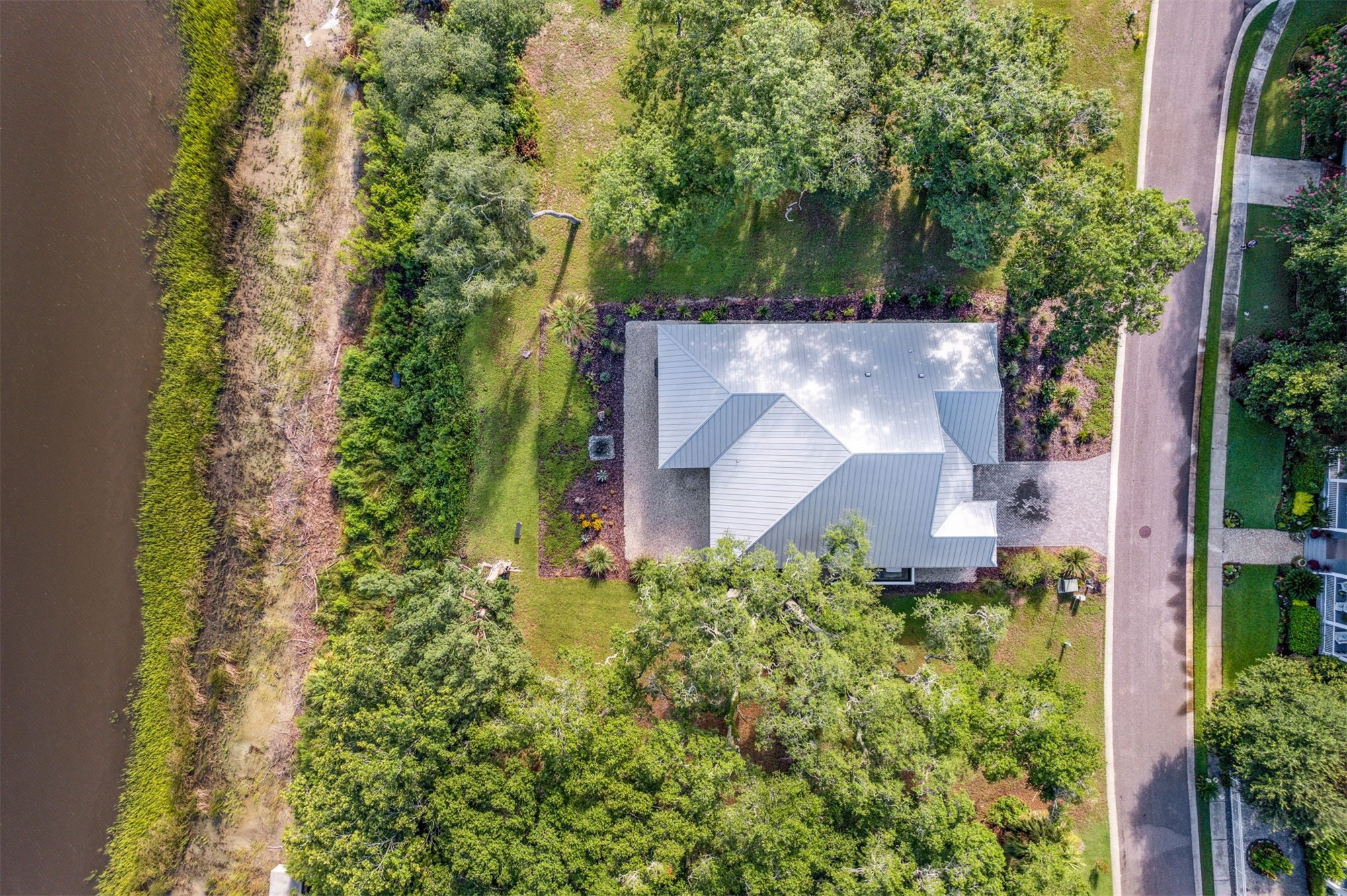 28660 GRANDVIEW MANOR