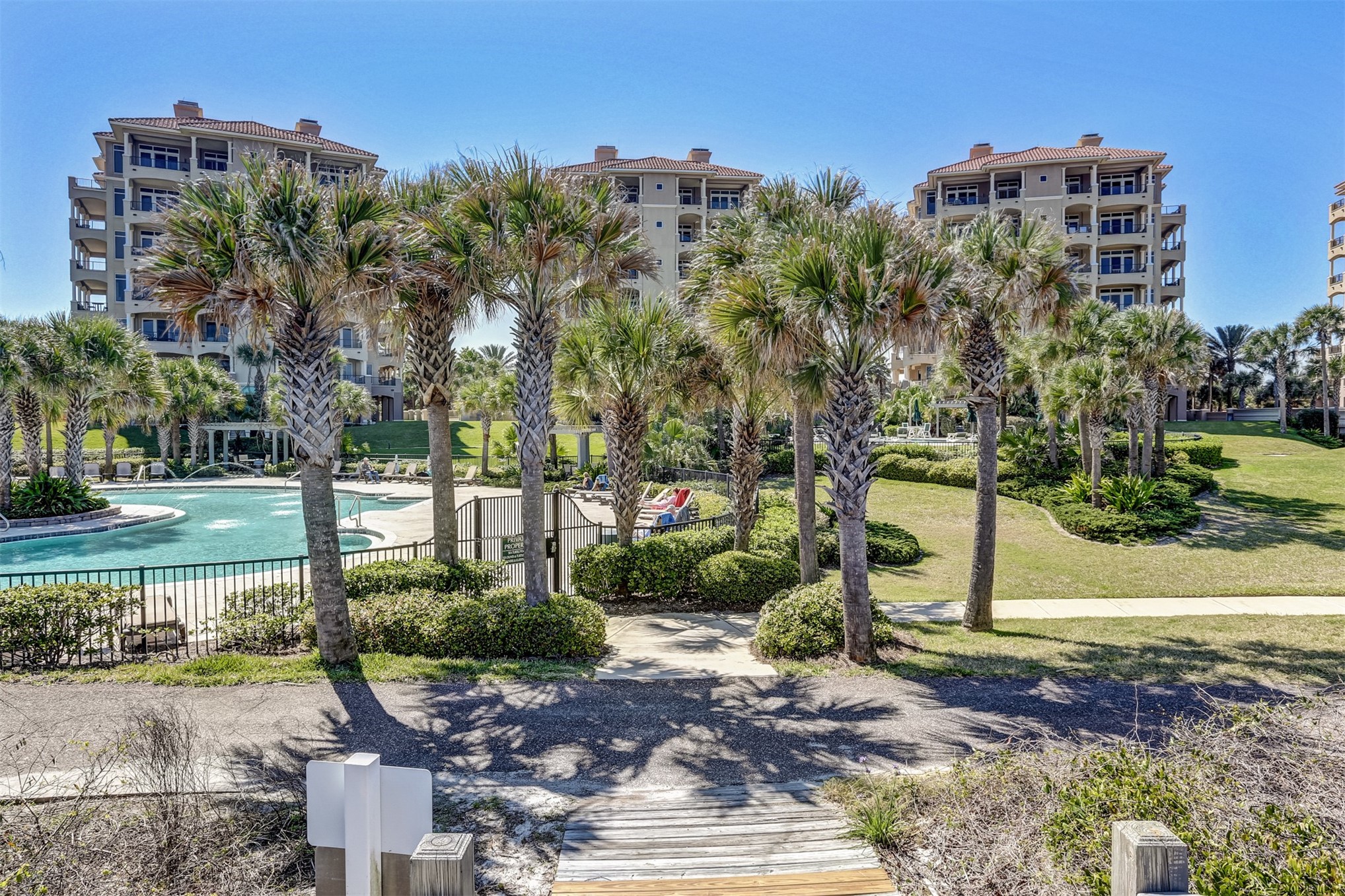 1750 DUNES CLUB PLACE