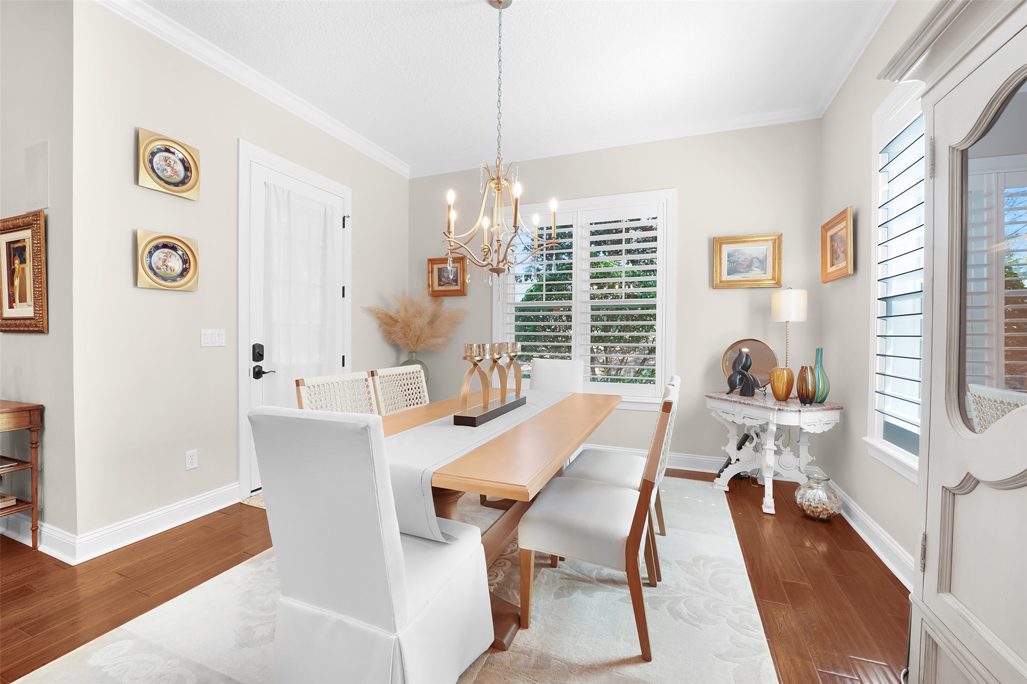 94038 HEMLOCK COURT
