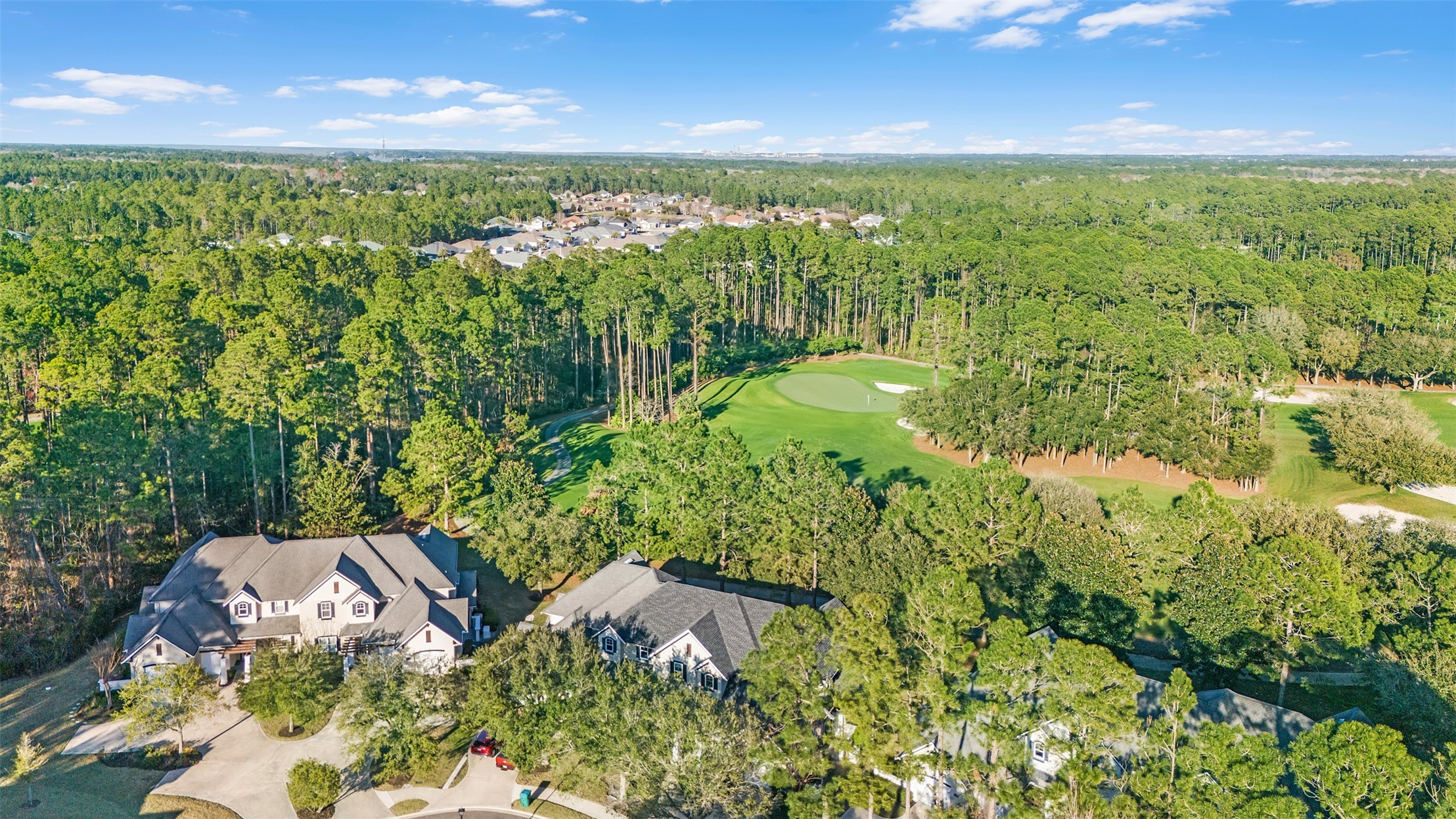 94038 HEMLOCK COURT