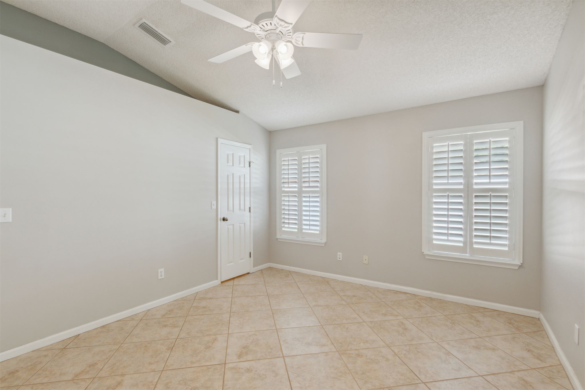 2170 TAURUS COURT