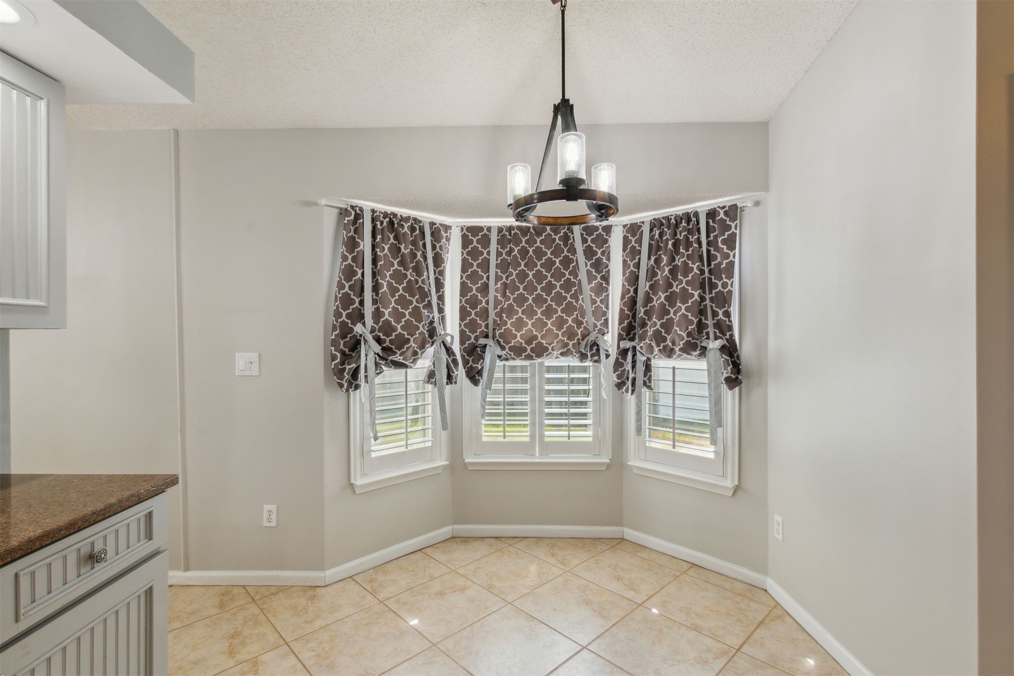 2170 TAURUS COURT