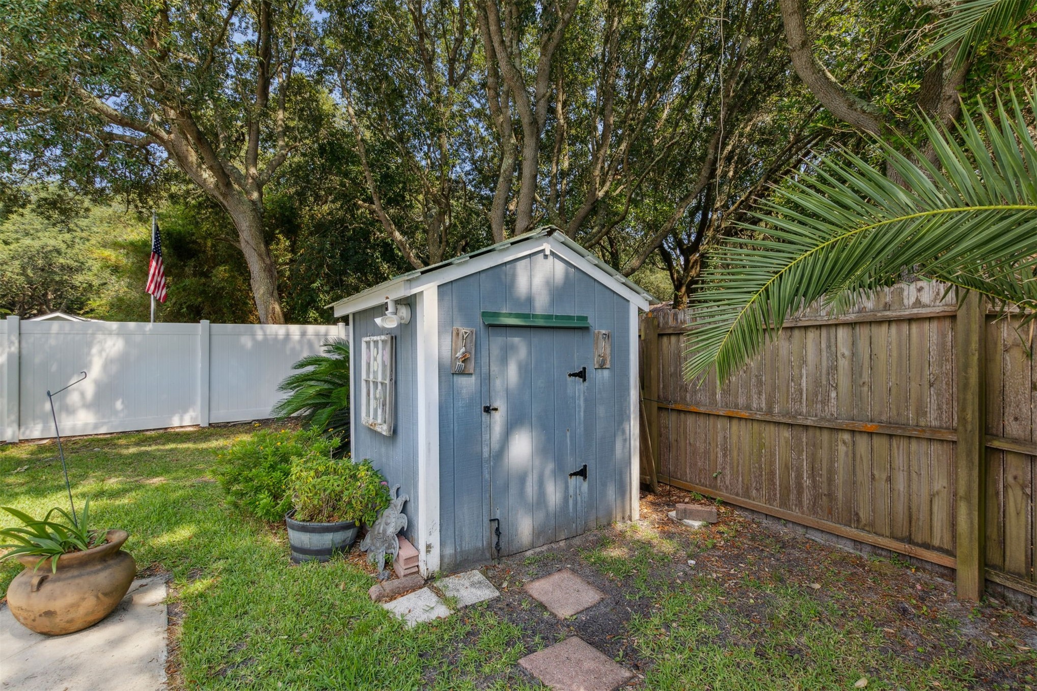 2170 TAURUS COURT