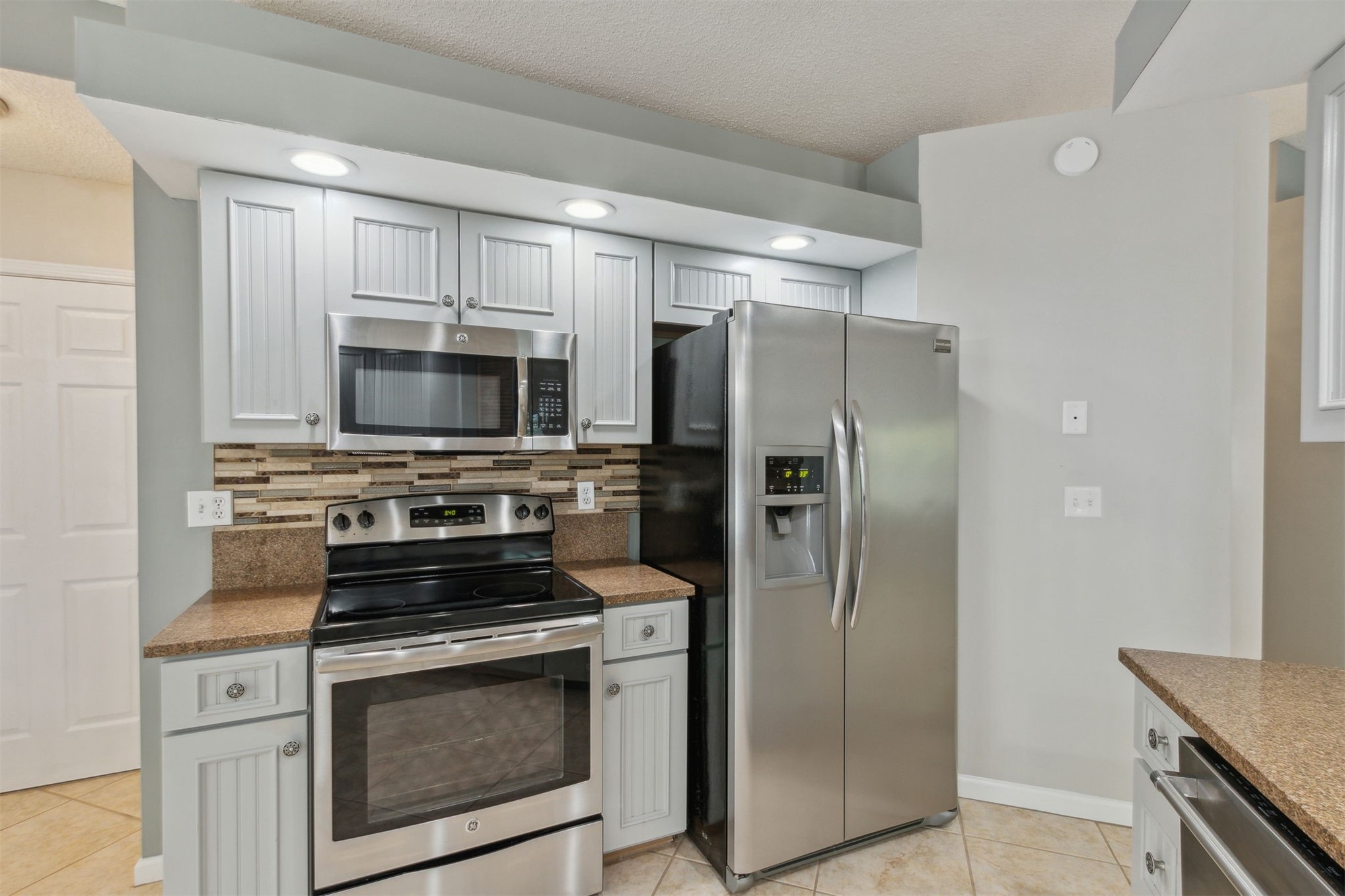 2170 TAURUS COURT
