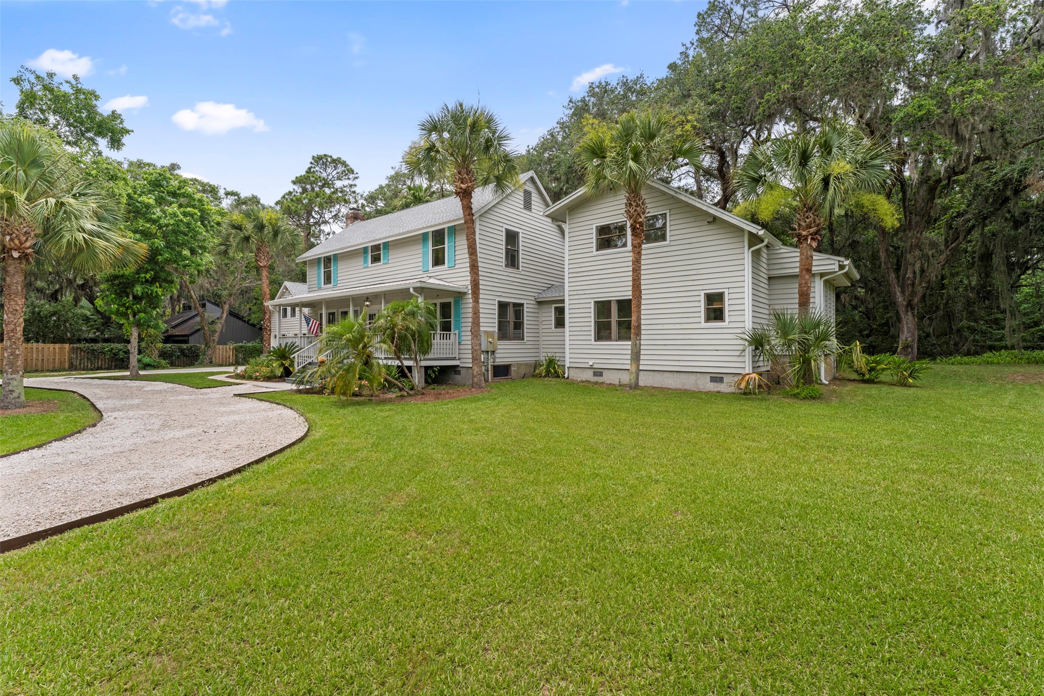 1381 FORREST DRIVE