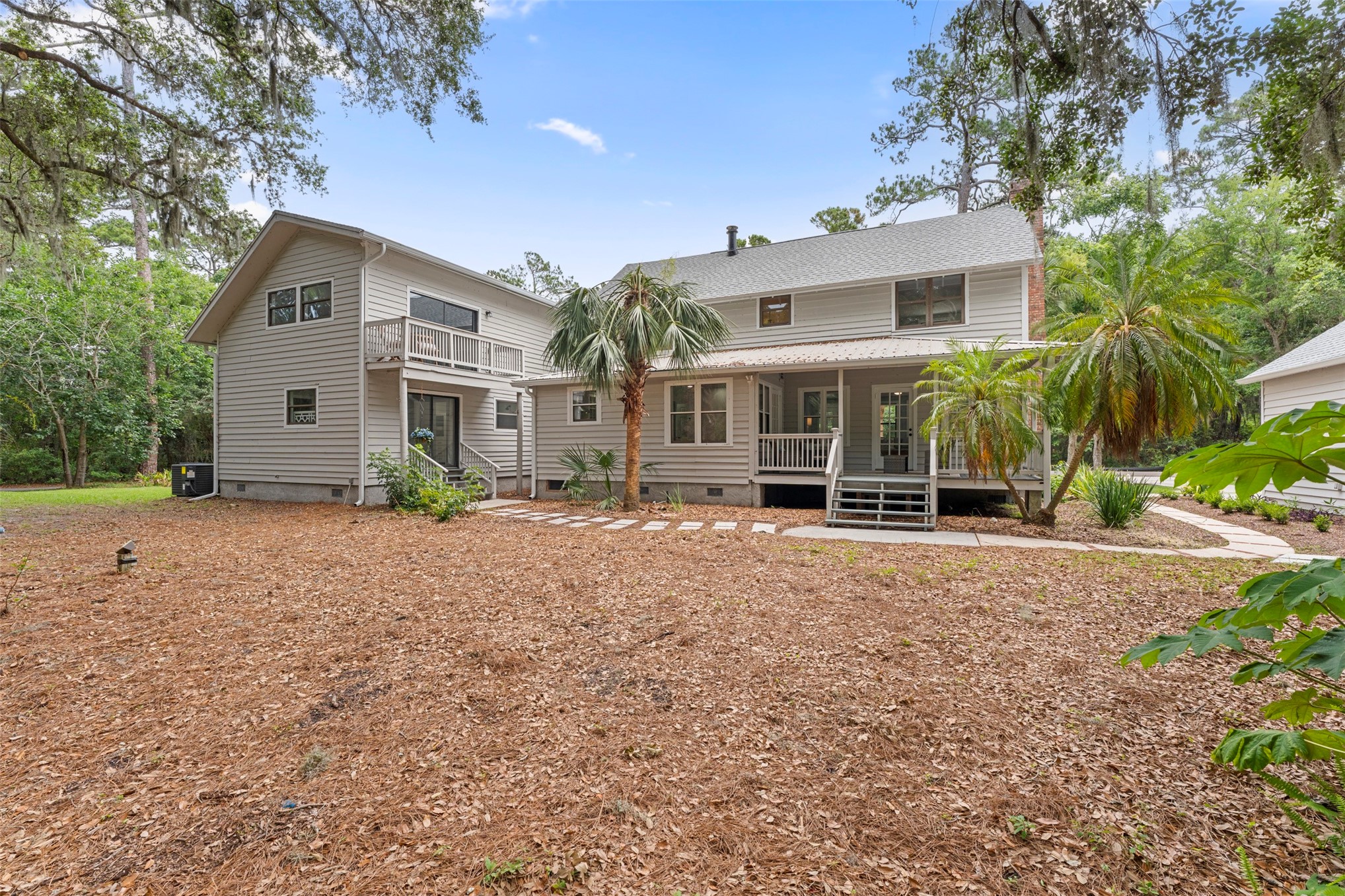 1381 FORREST DRIVE