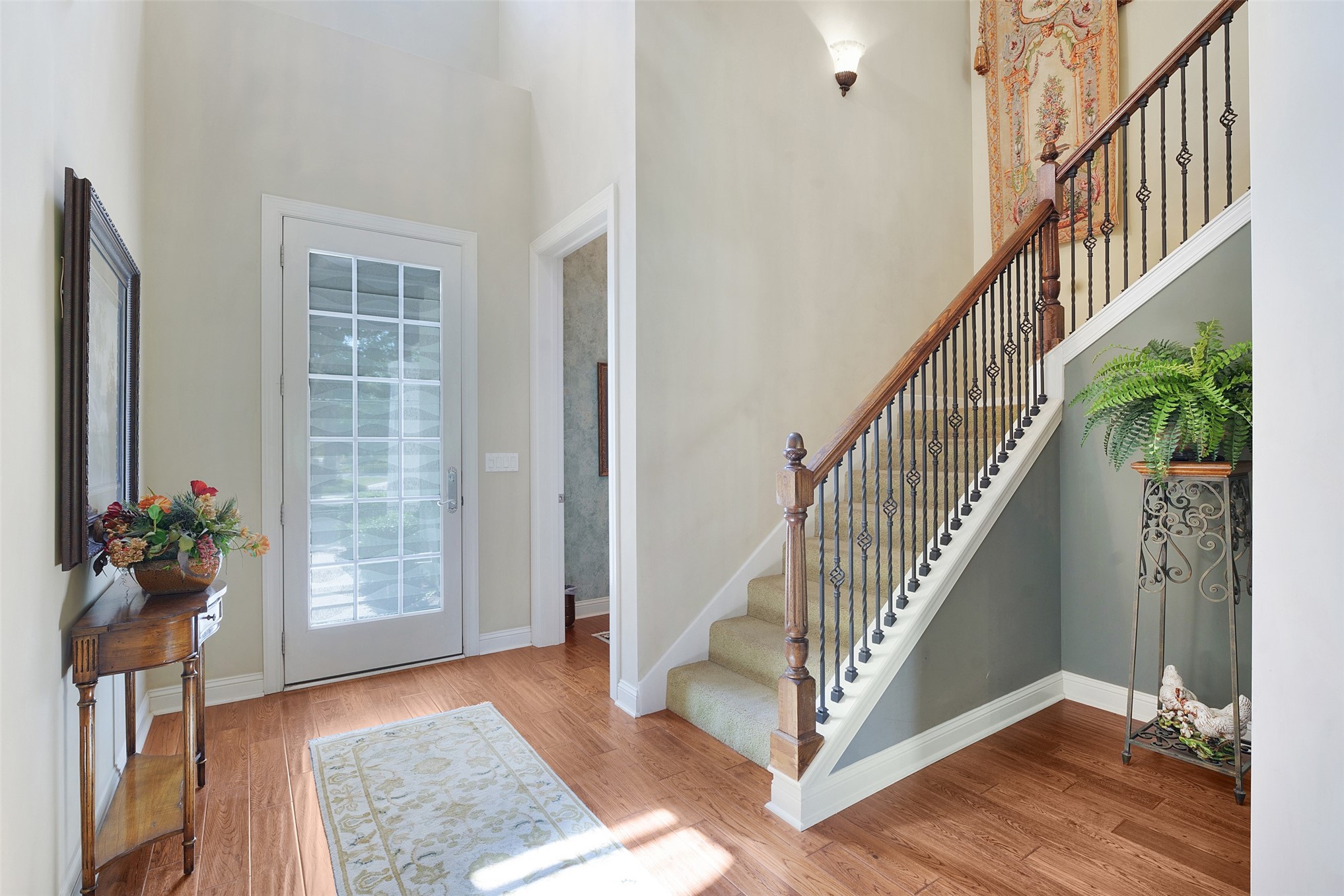 94040 HEMLOCK COURT