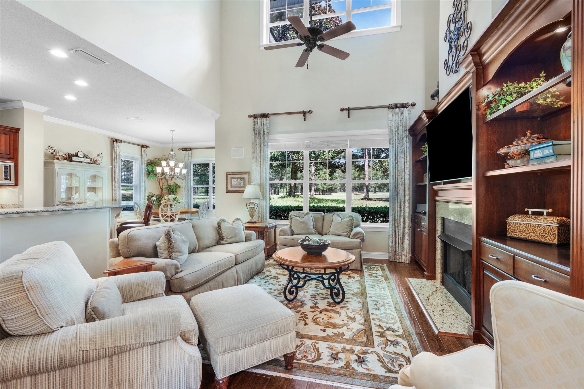 94040 HEMLOCK COURT