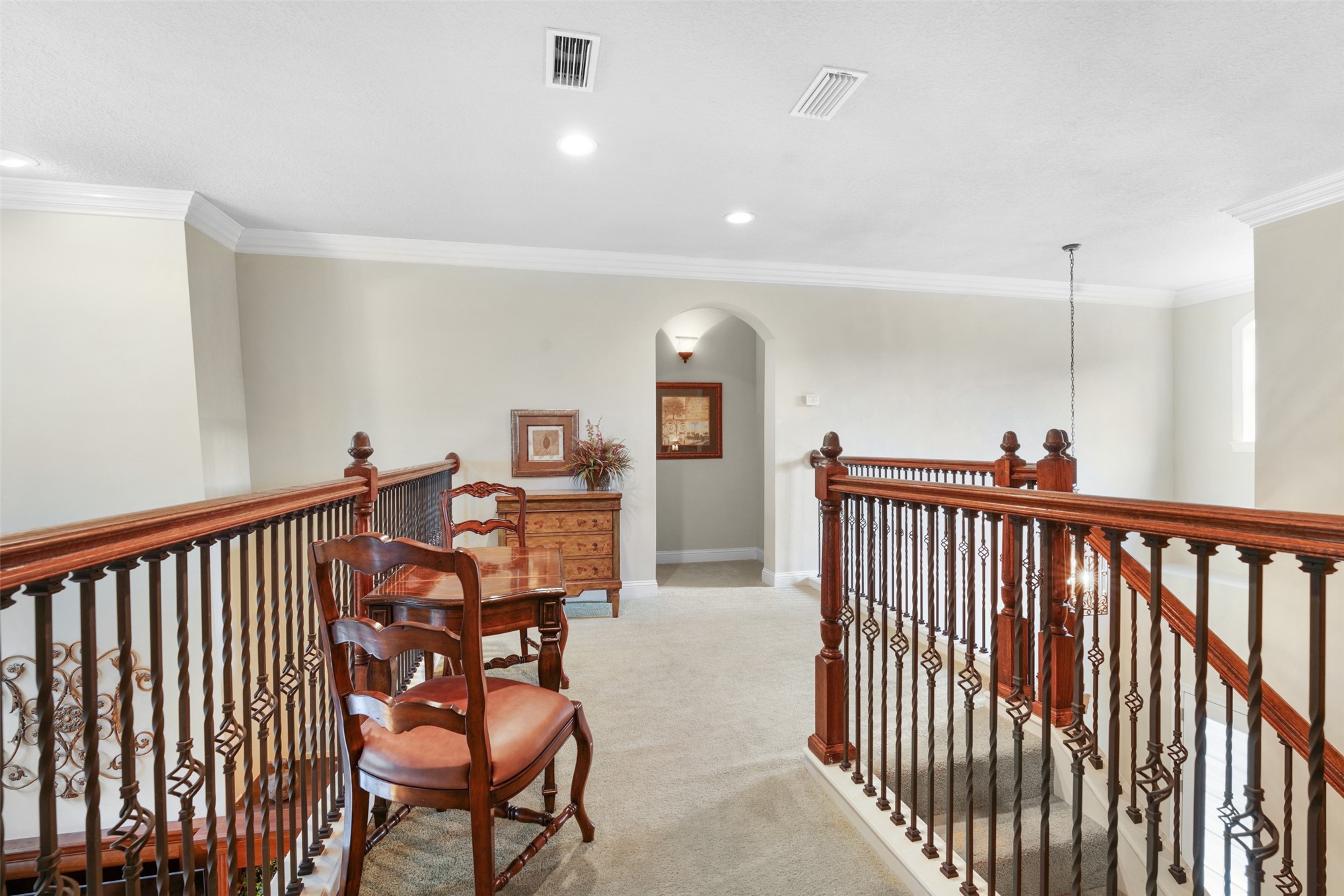 94040 HEMLOCK COURT