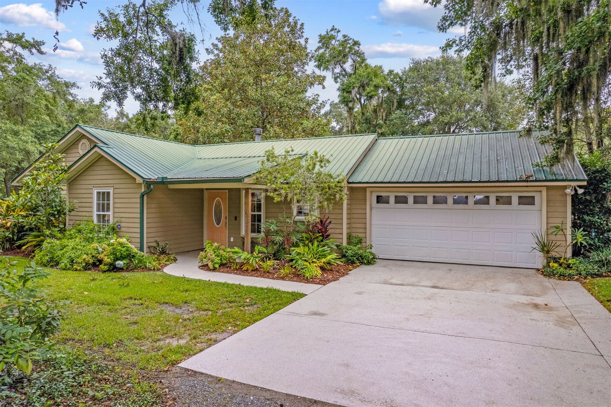 639 GAINES LANE
