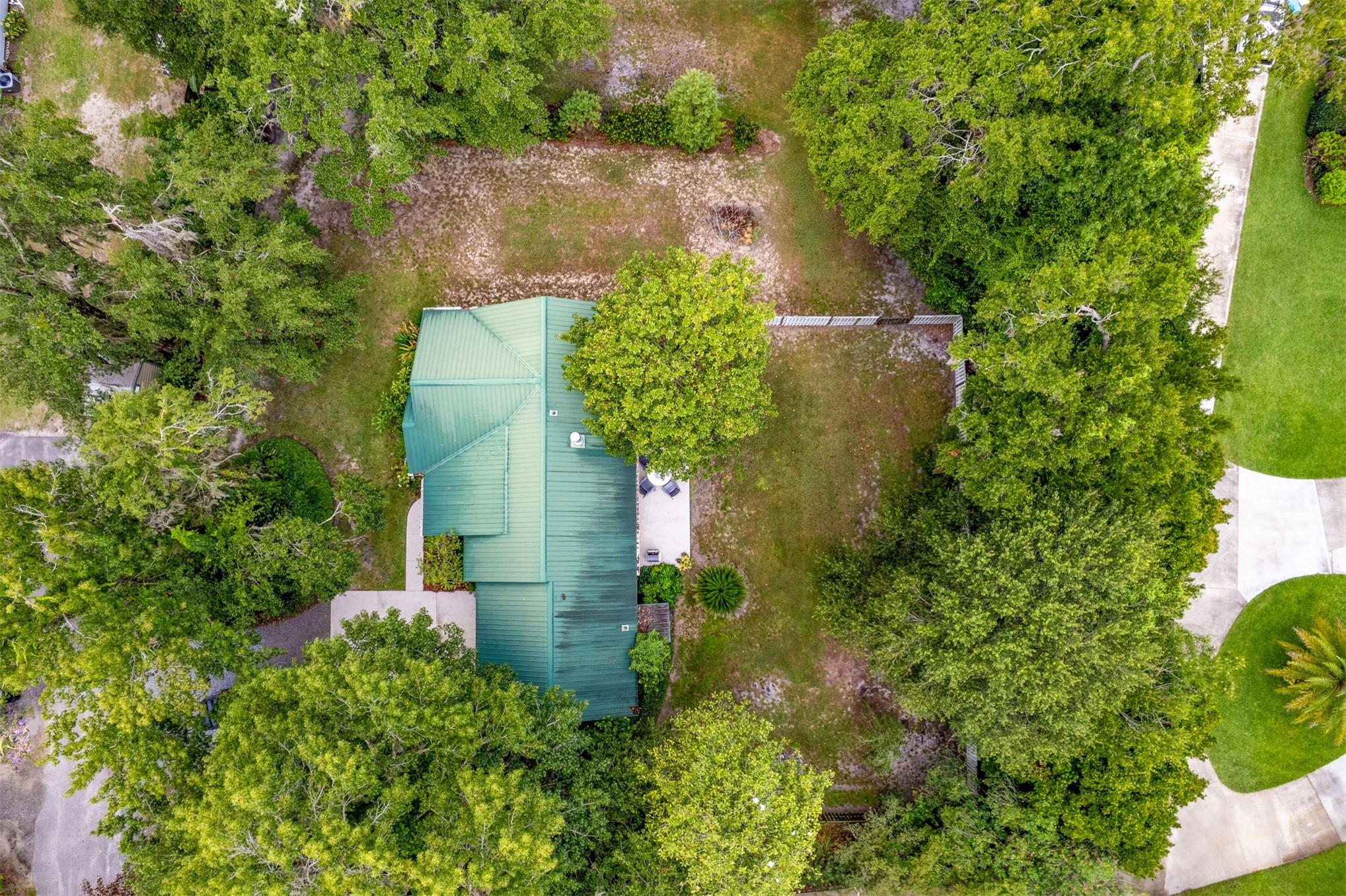 639 GAINES LANE