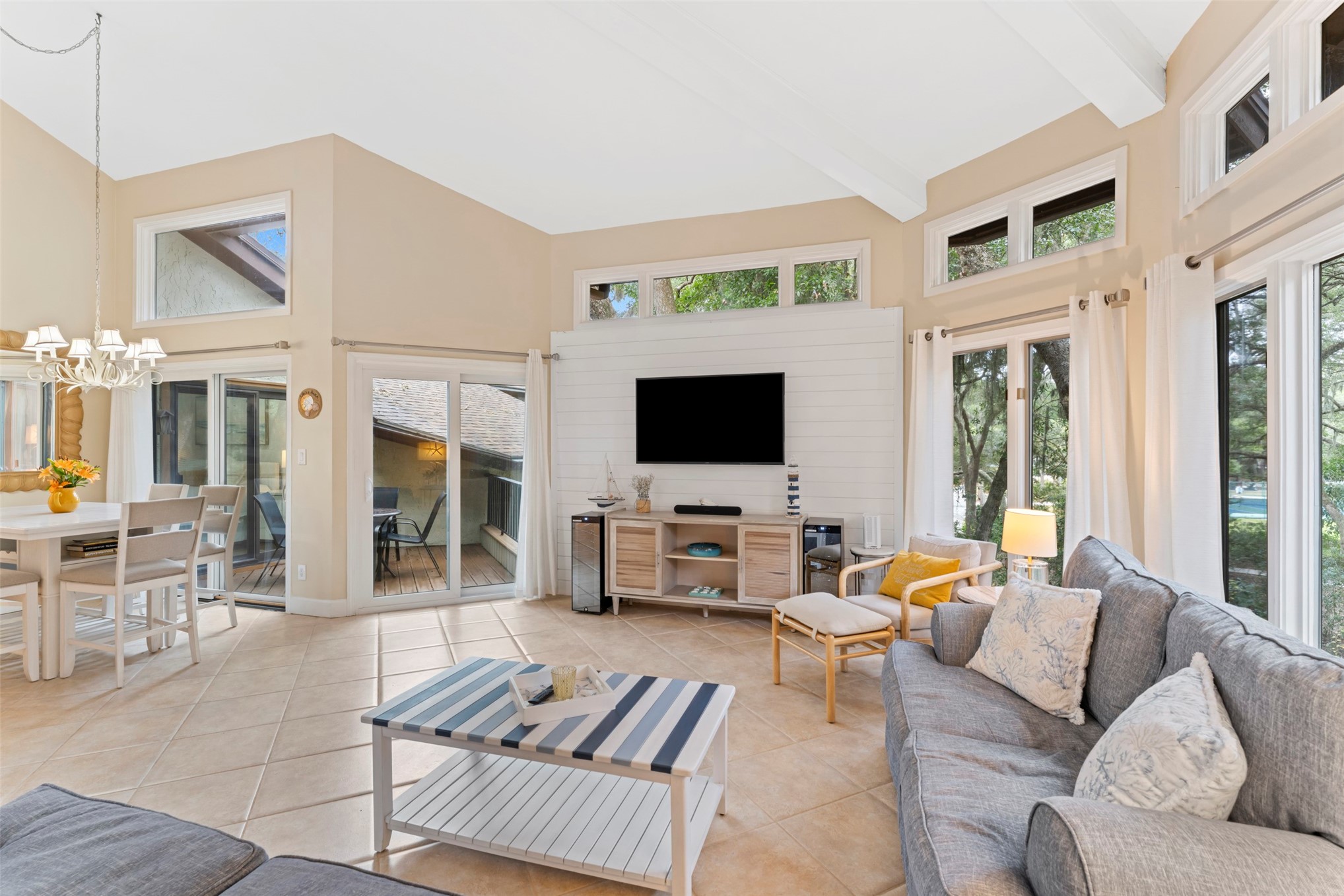2341 / 2343 BOXWOOD LANE 2341