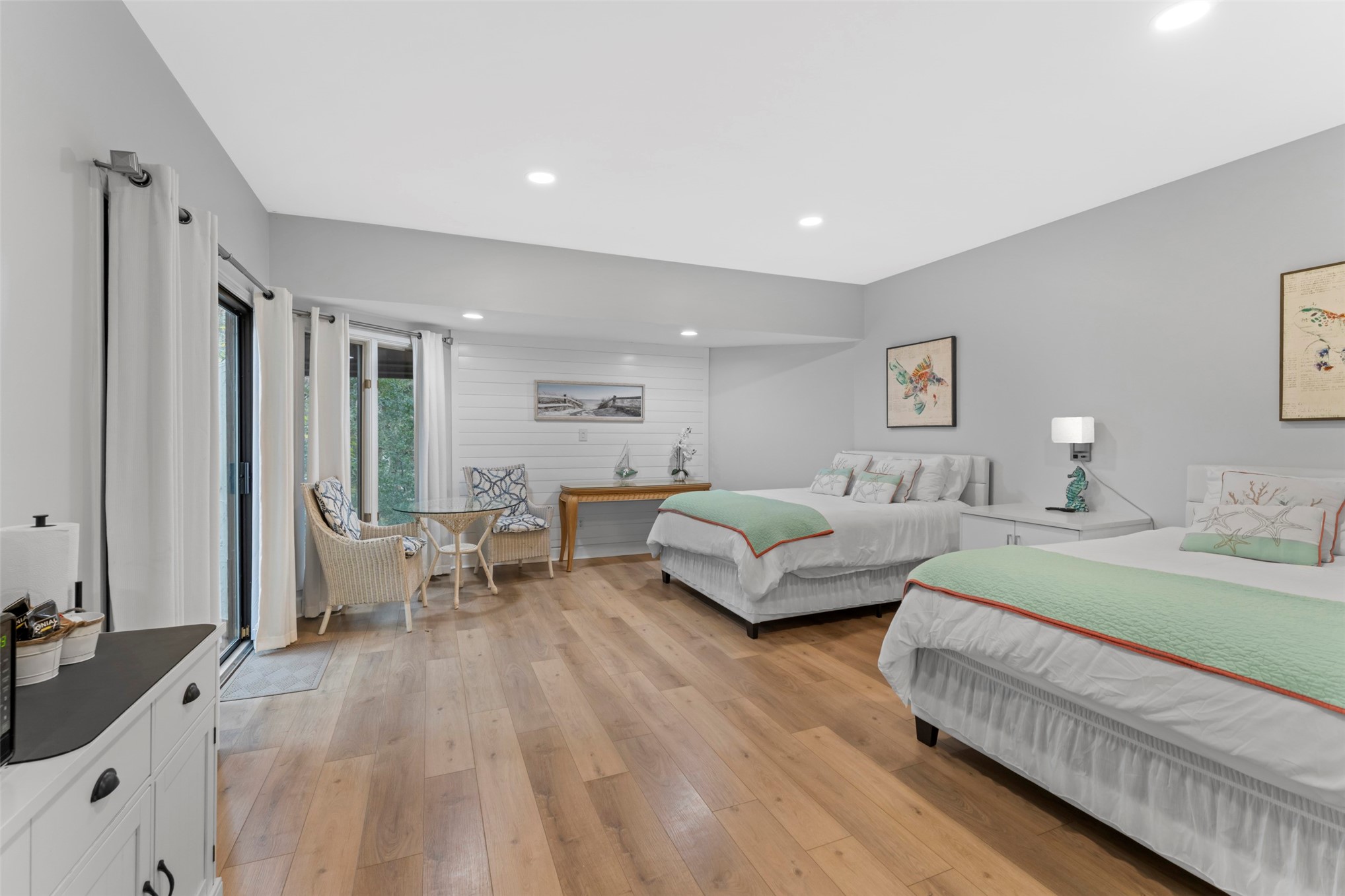 2341 / 2343 BOXWOOD LANE 2341