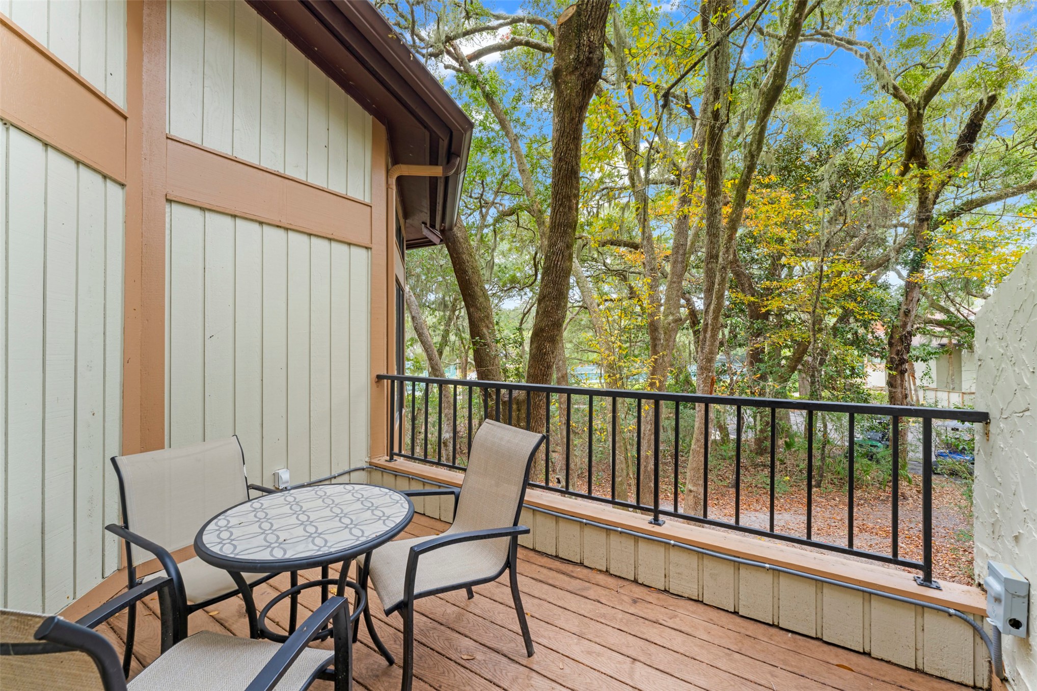 2341 / 2343 BOXWOOD LANE 2341