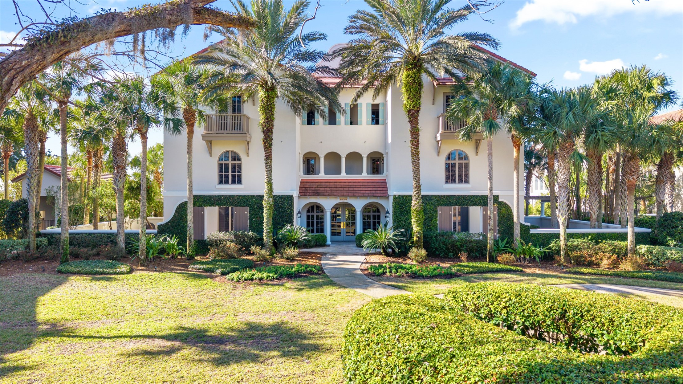5025 FIRST COAST HIGHWAY 202B