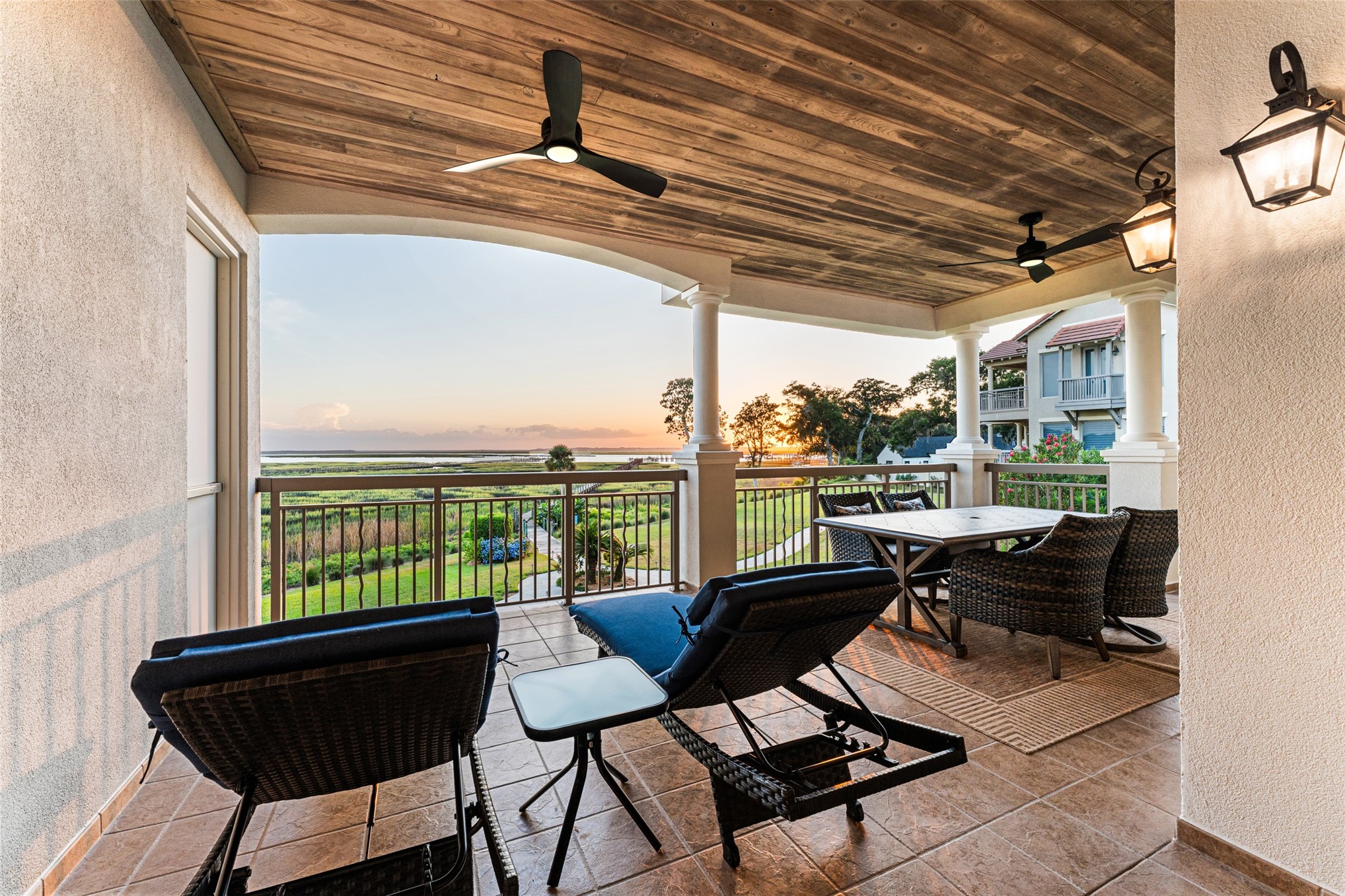 5025 FIRST COAST HIGHWAY 202B