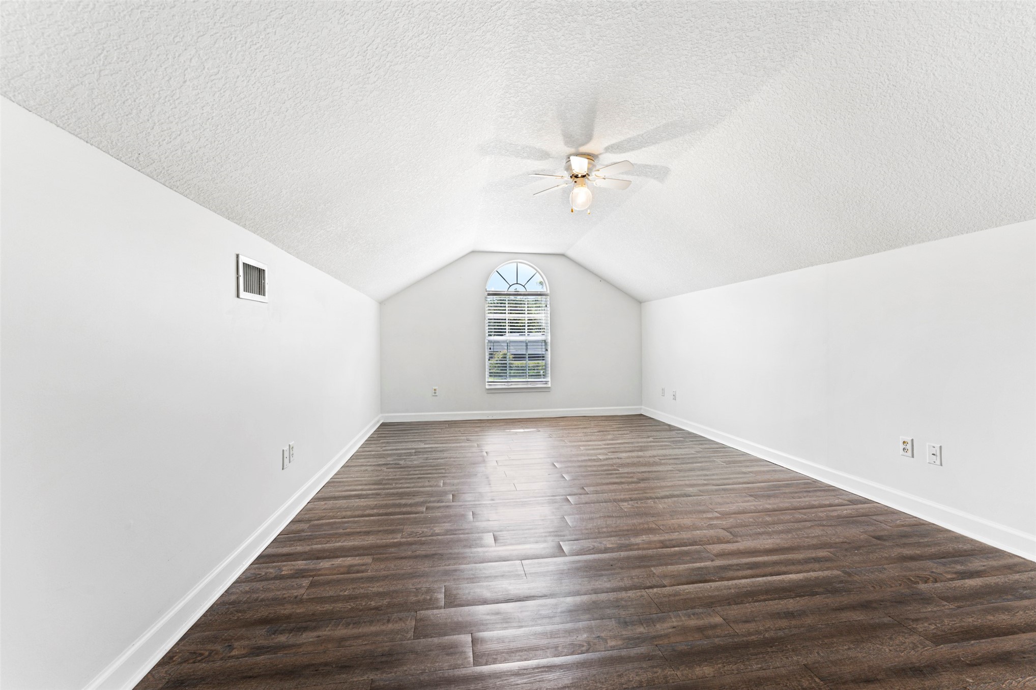 2191 HIGH RIGGER PLACE