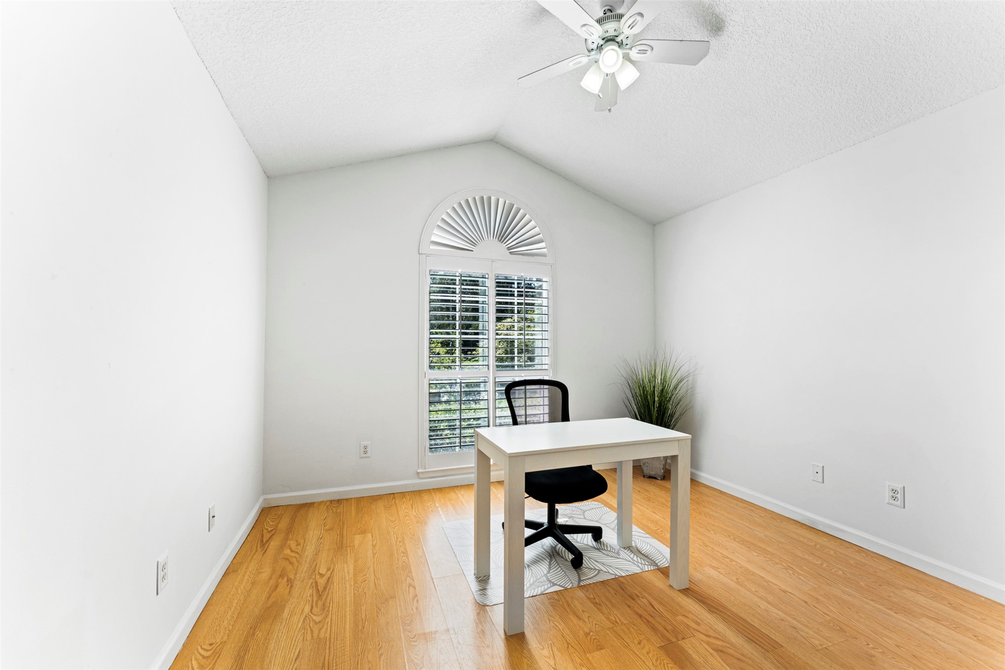 2191 HIGH RIGGER PLACE
