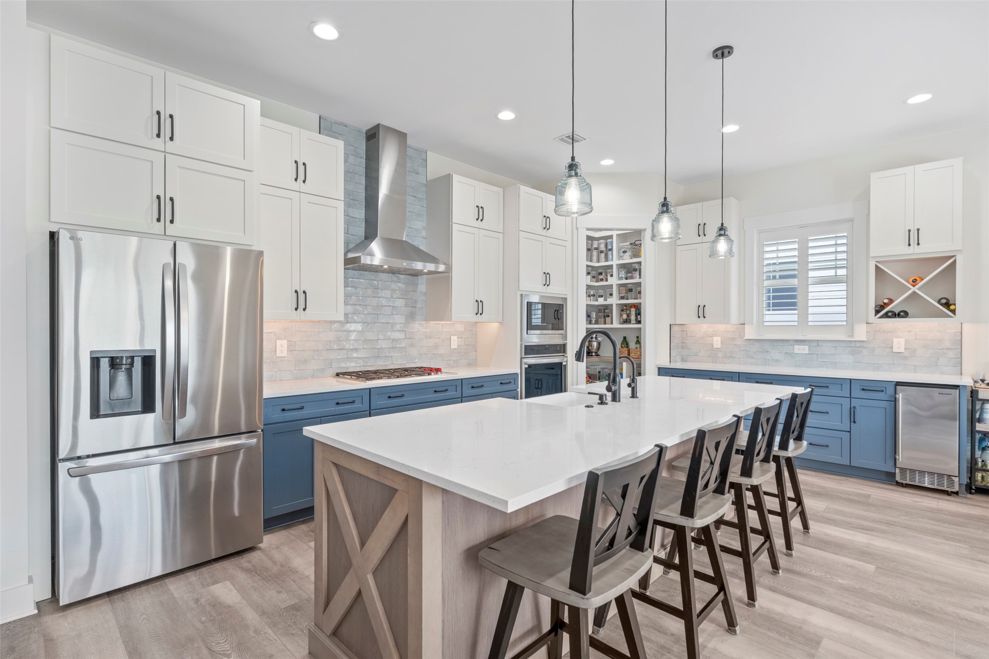 532 SEA ISLAND DRIVE