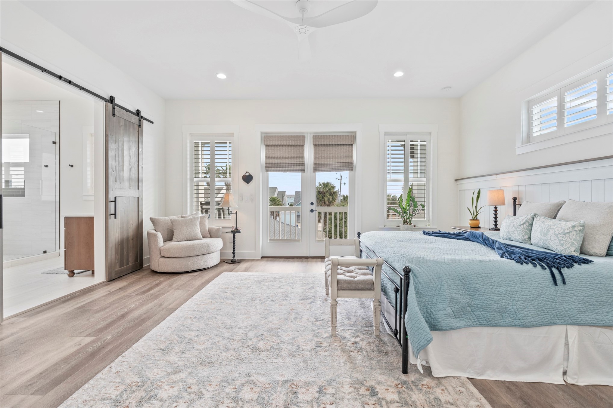 532 SEA ISLAND DRIVE