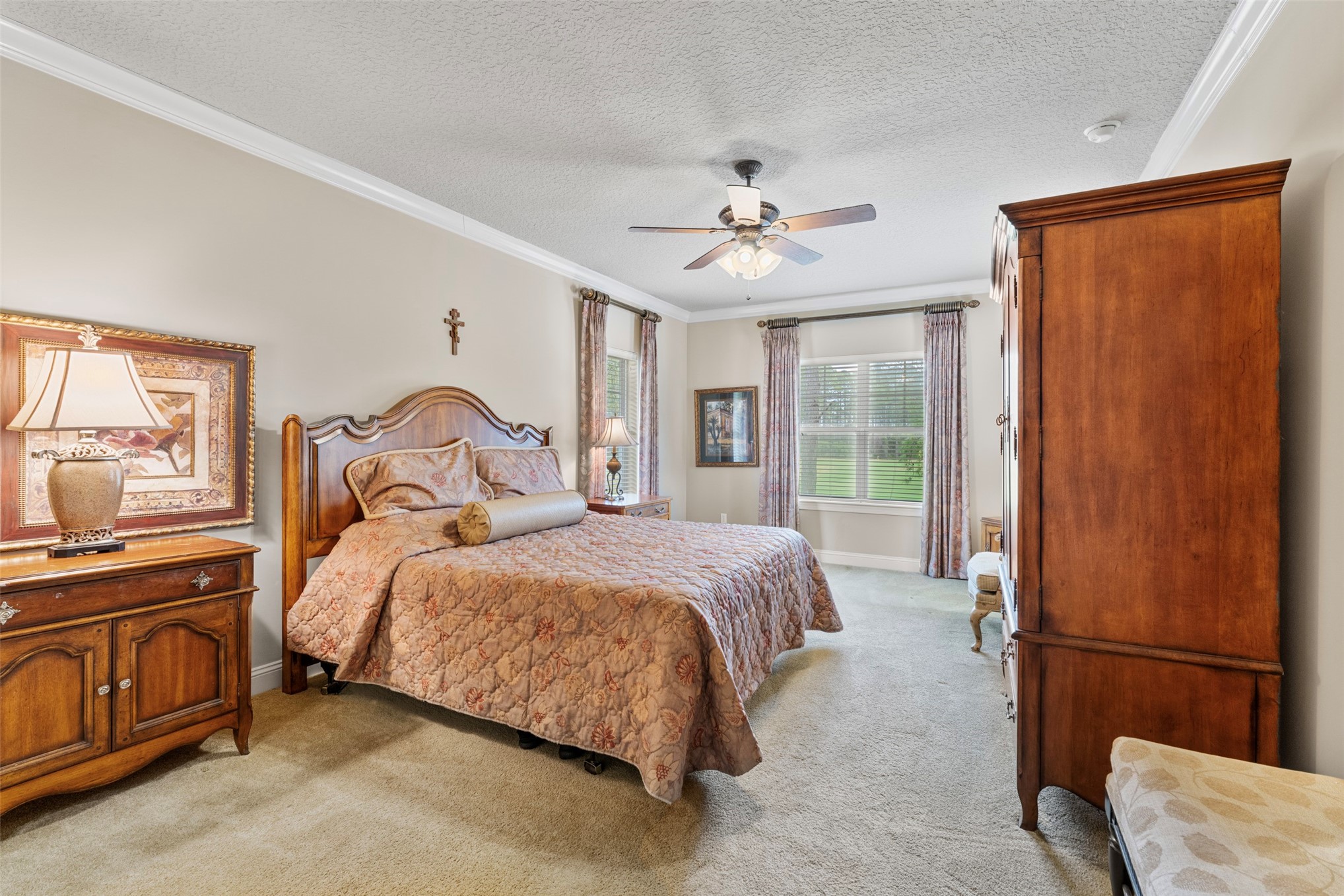 94036 HEMLOCK COURT