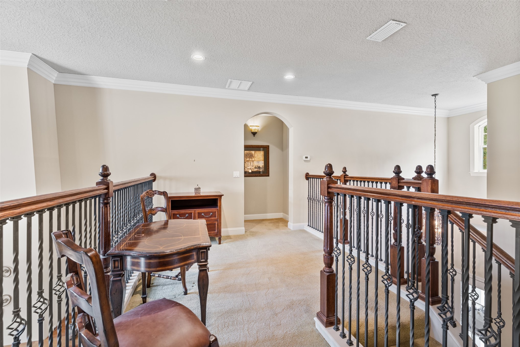 94036 HEMLOCK COURT