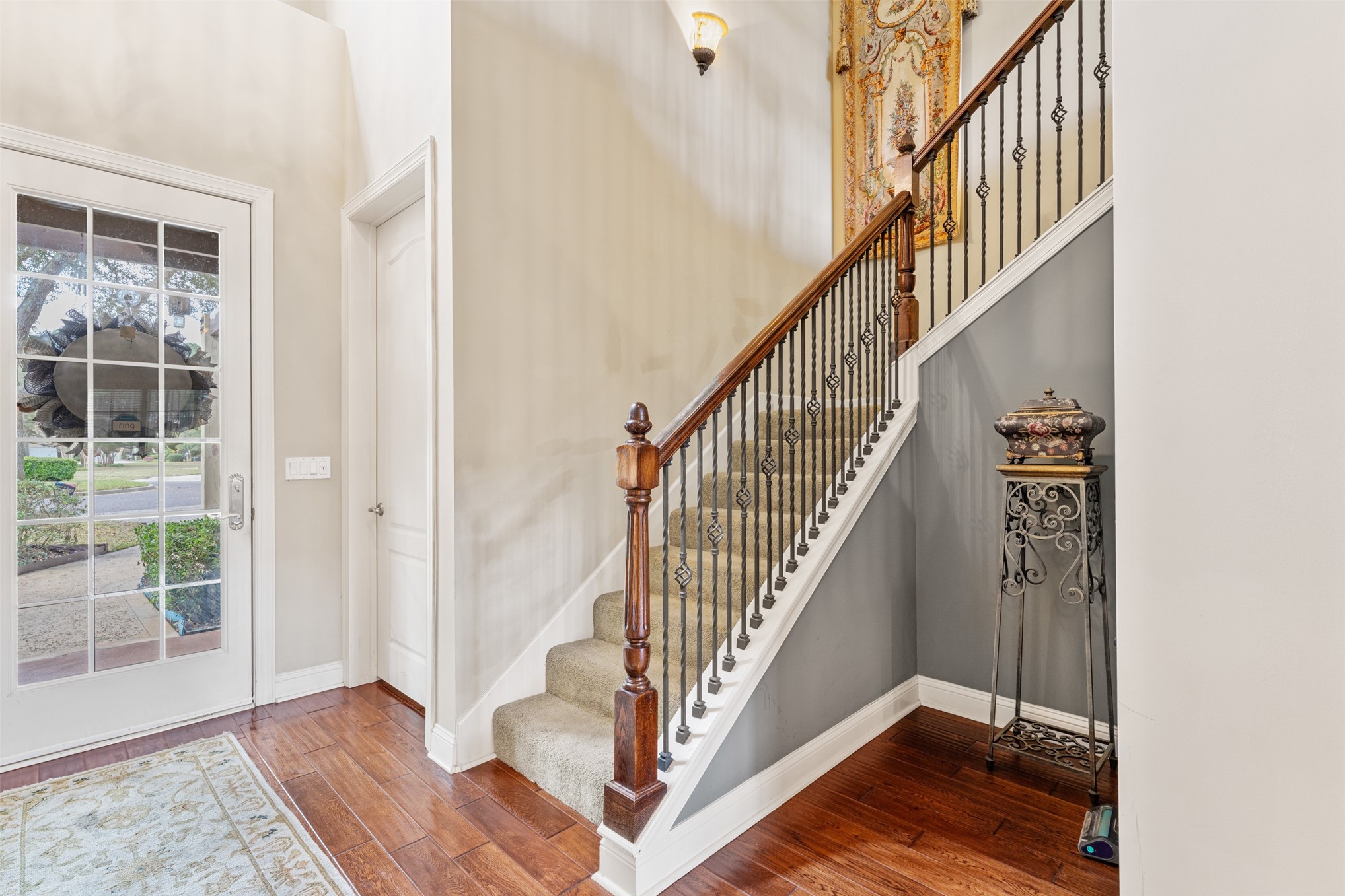 94036 HEMLOCK COURT
