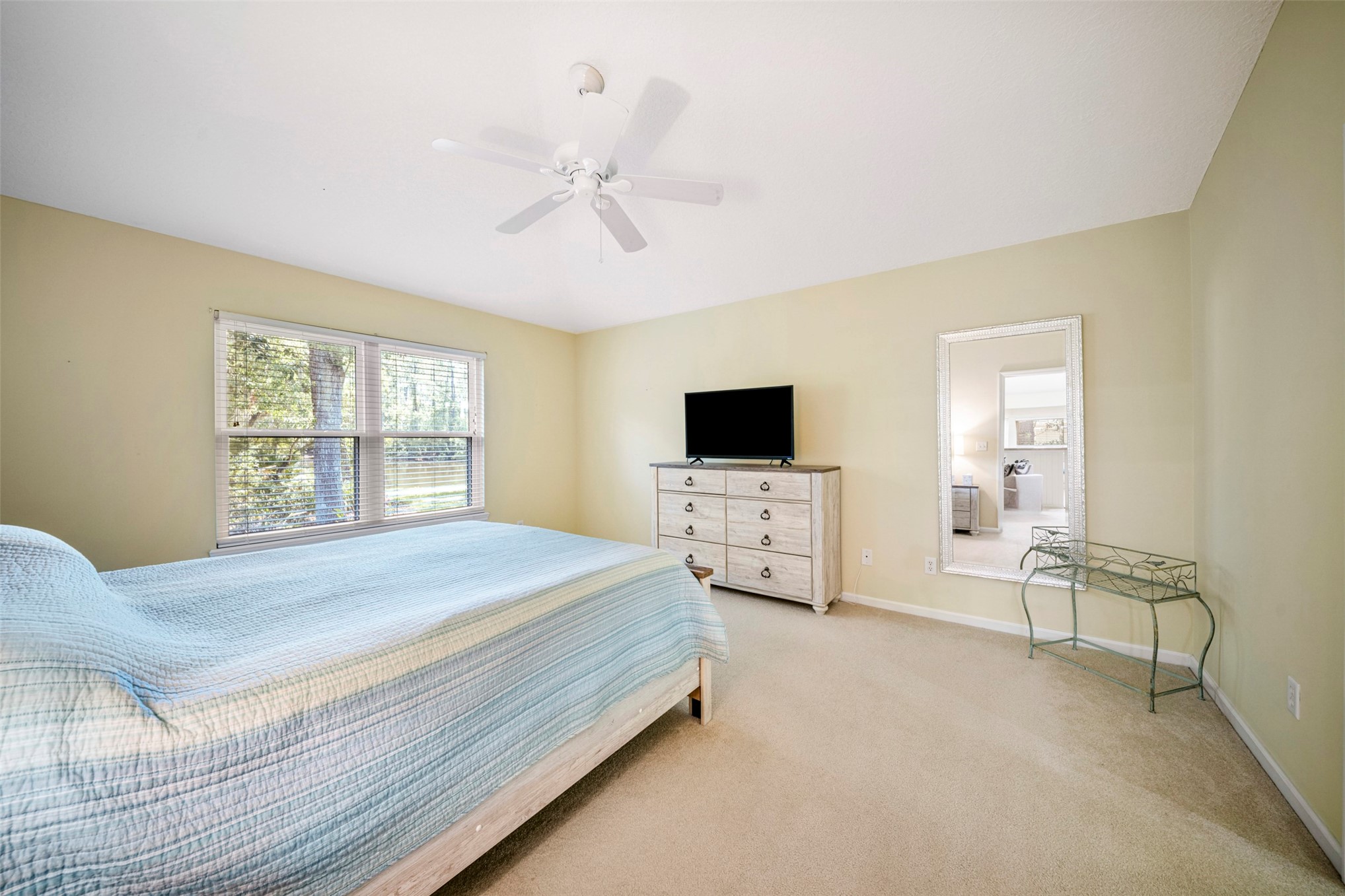 96180 MONTEGO BAY