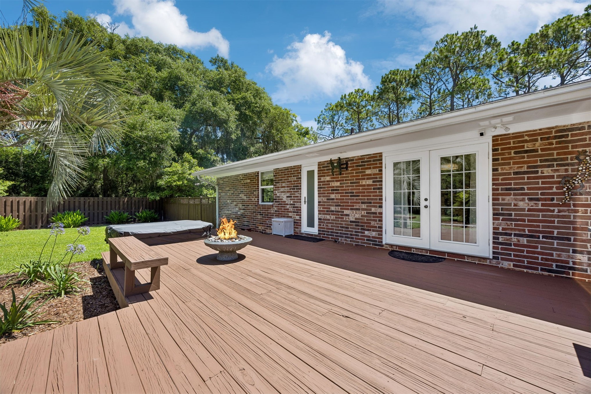 1655 CLINCH DRIVE