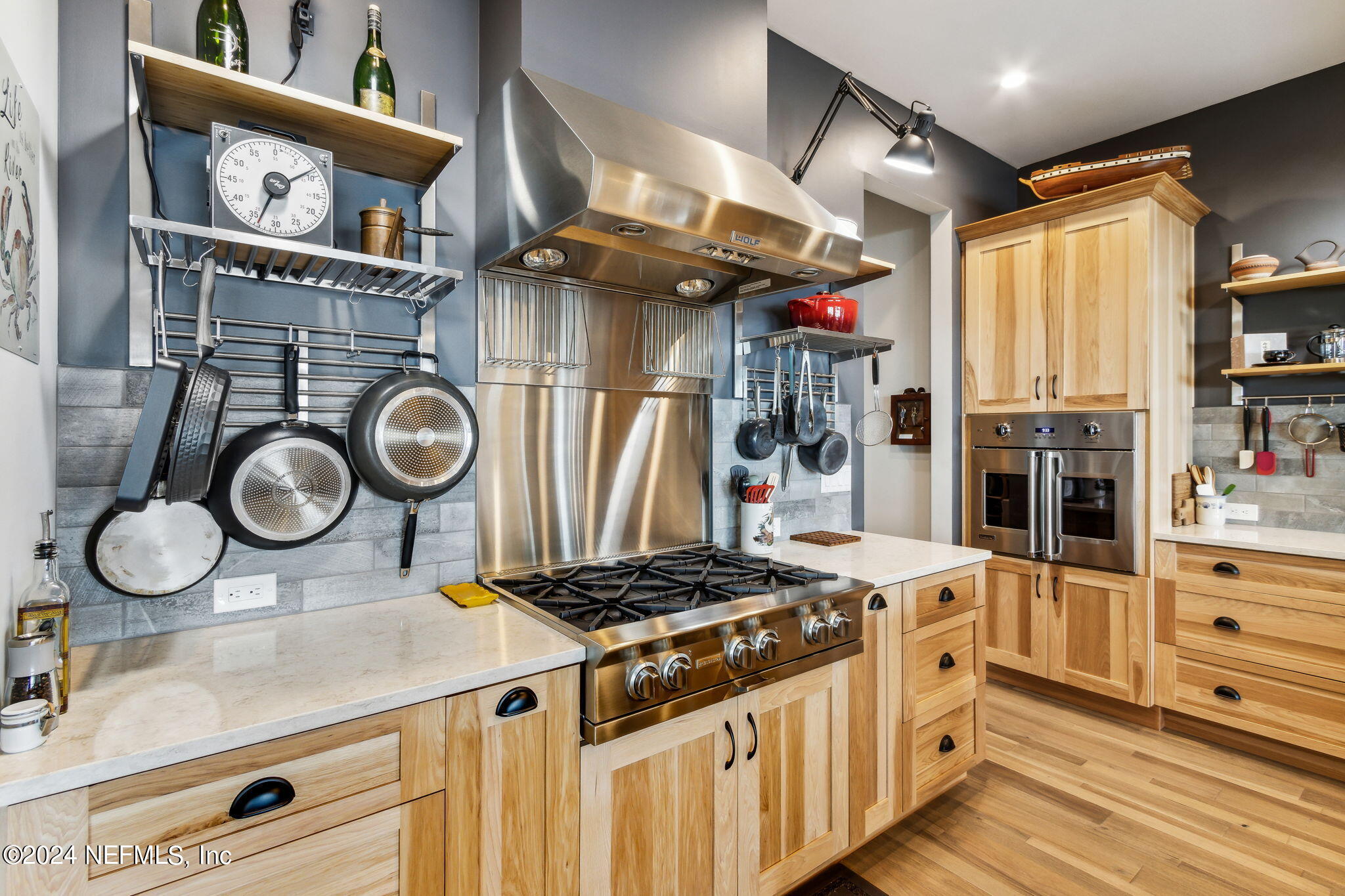 28660 GRANDVIEW Manor