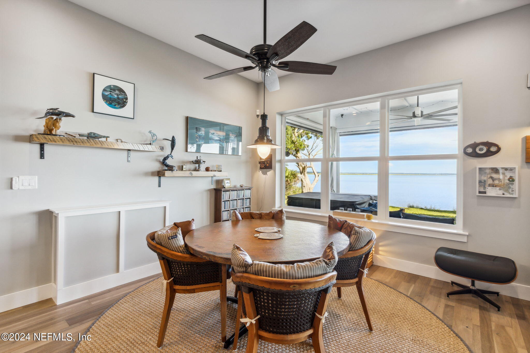 28660 GRANDVIEW Manor