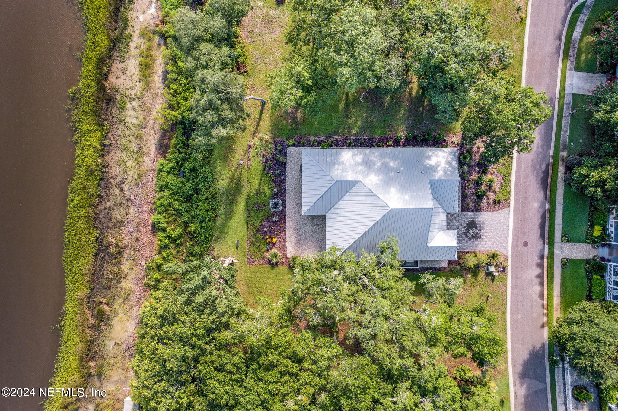 28660 GRANDVIEW Manor