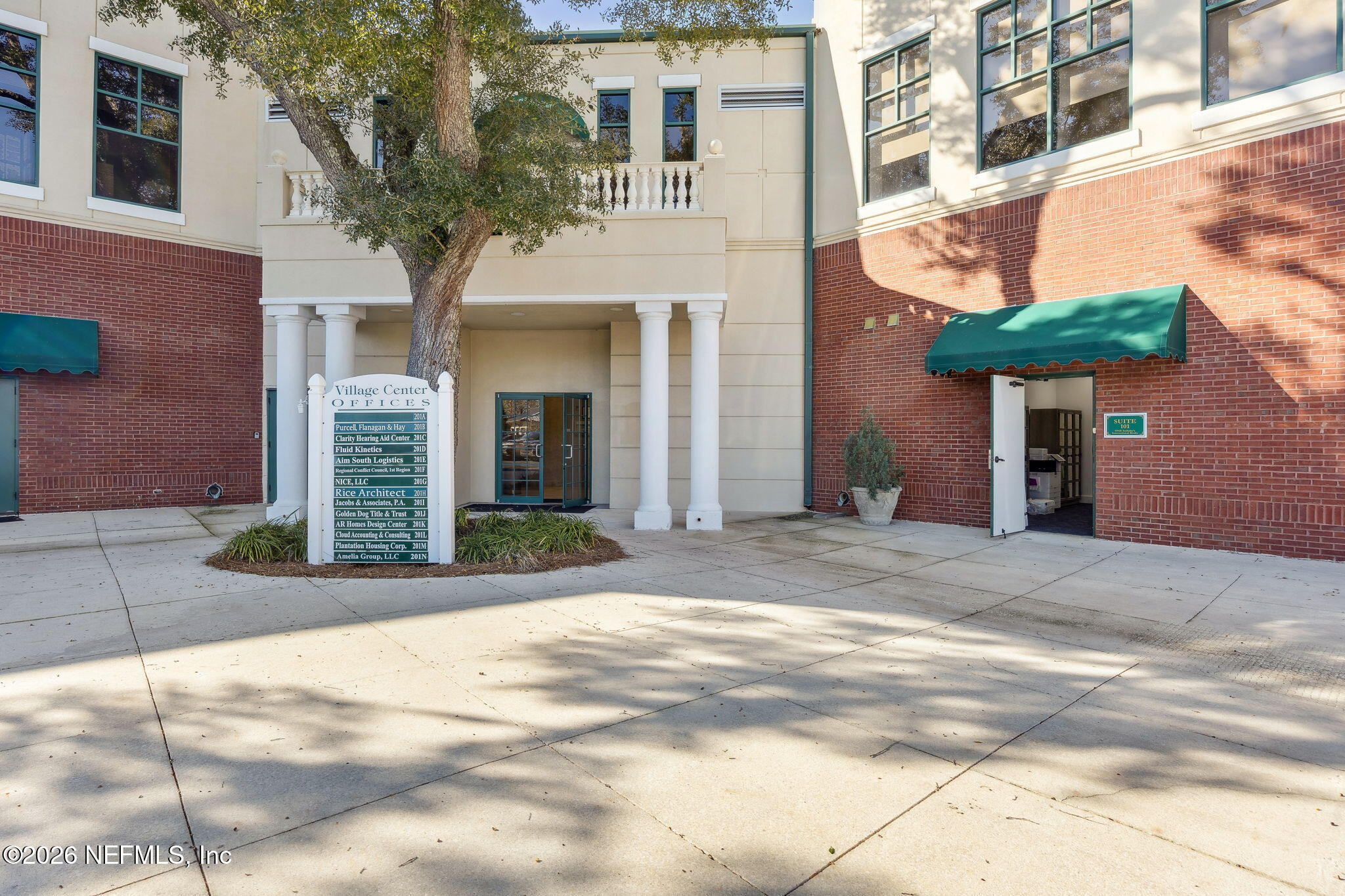 961687 GATEWAY Boulevard 101F AND 101E