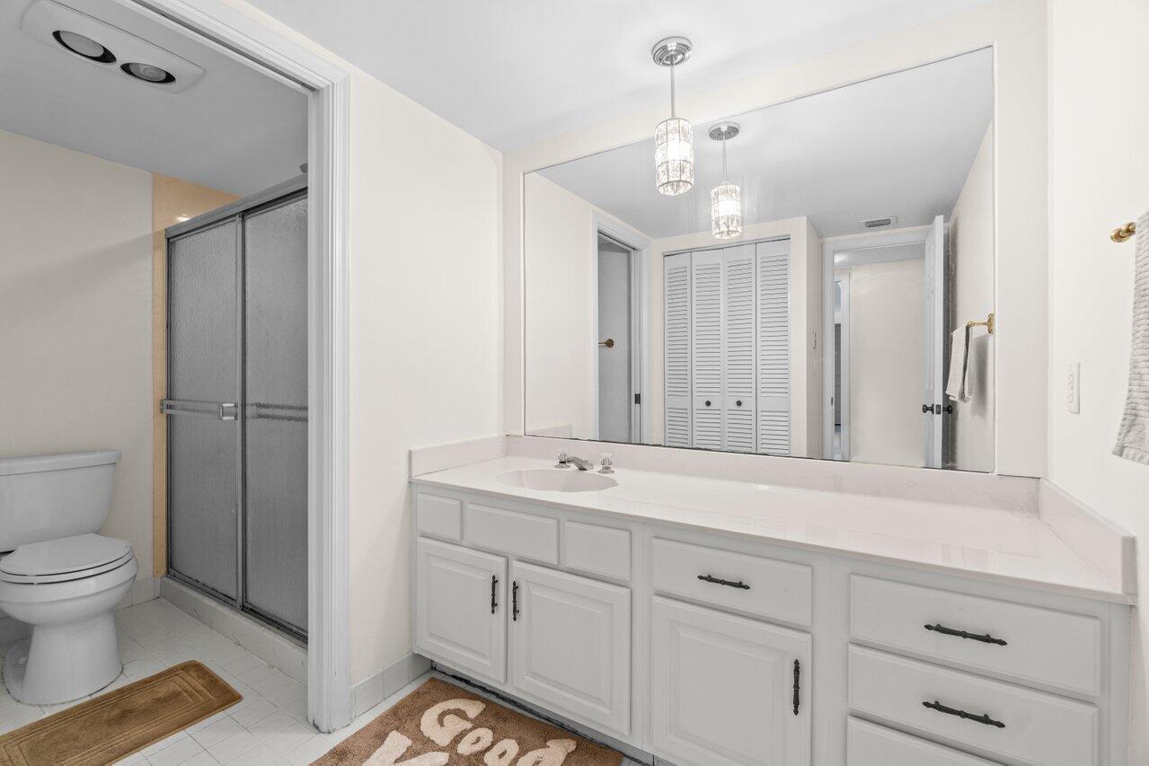 2000 S Ocean Boulevard 605