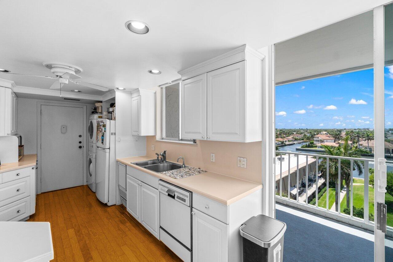2000 S Ocean Boulevard 605