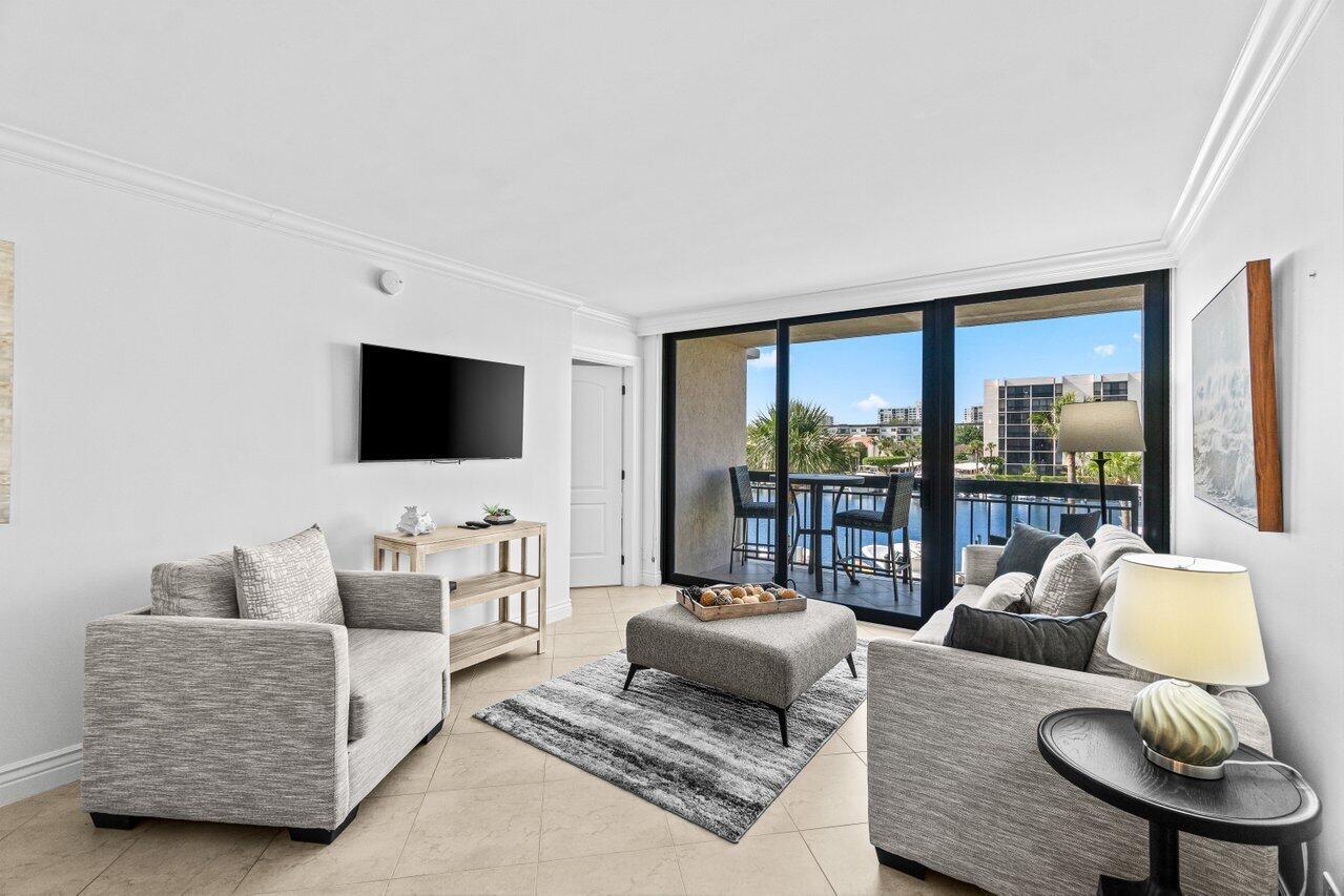 2707 N Ocean Boulevard 301-D