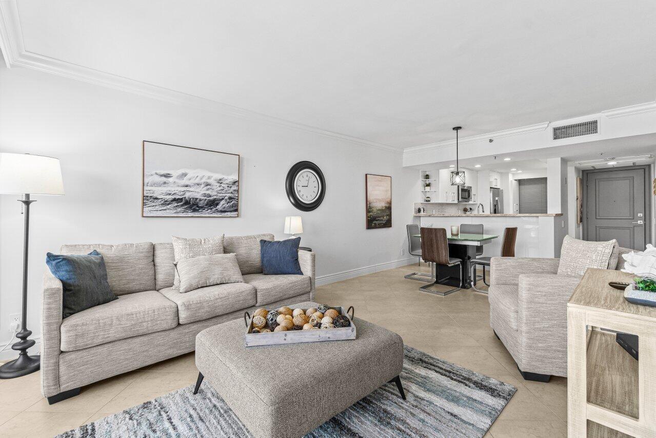 2707 N Ocean Boulevard 301-D