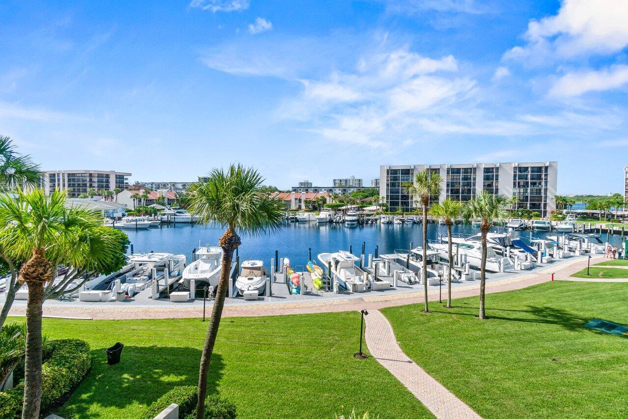 2707 N Ocean Boulevard 301-D