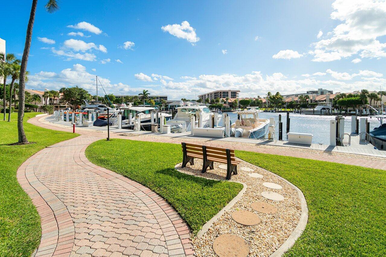 2707 N Ocean Boulevard 301-D