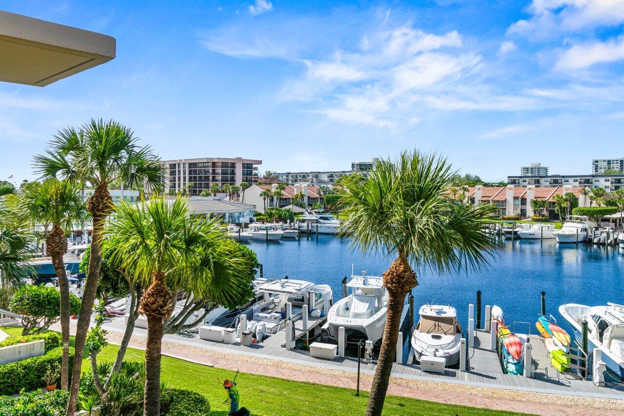 2707 N Ocean Boulevard 301-D