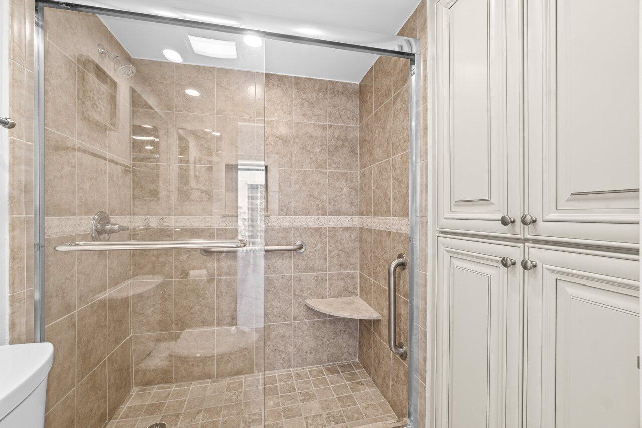 2707 N Ocean Boulevard 301-D