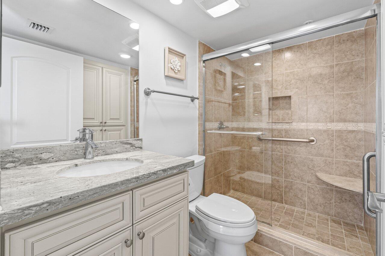 2707 N Ocean Boulevard 301-D