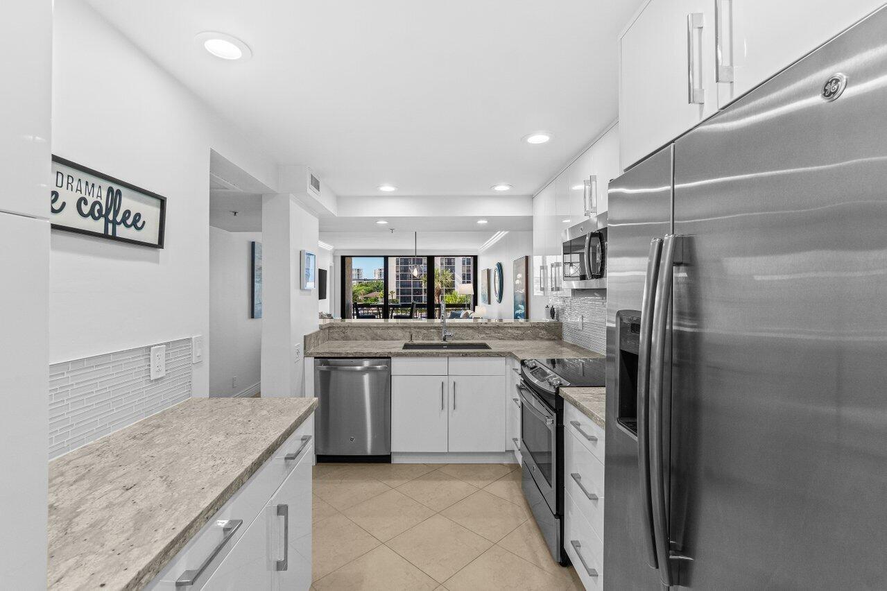 2707 N Ocean Boulevard 301-D