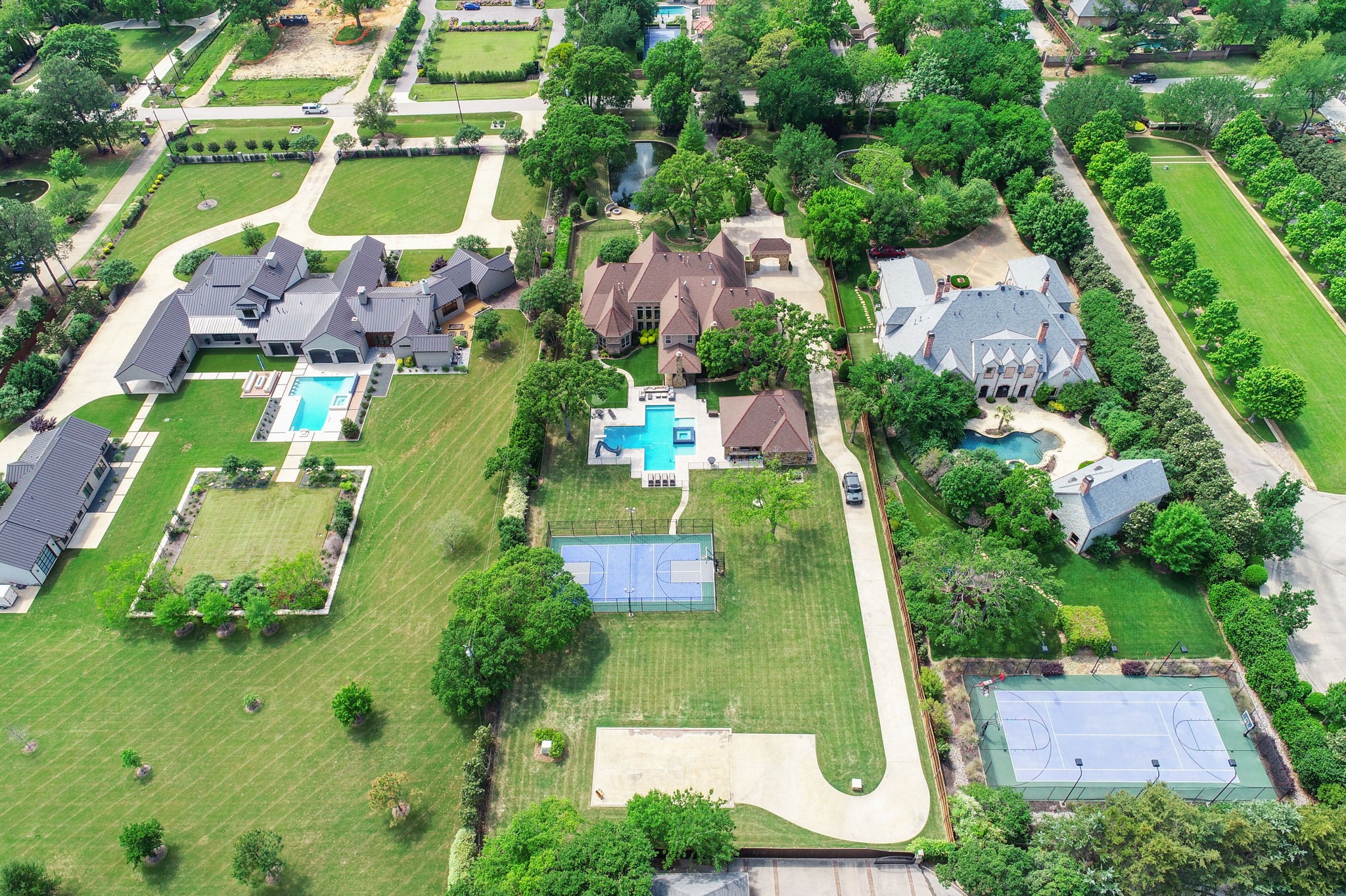 5201 Montclair Drive