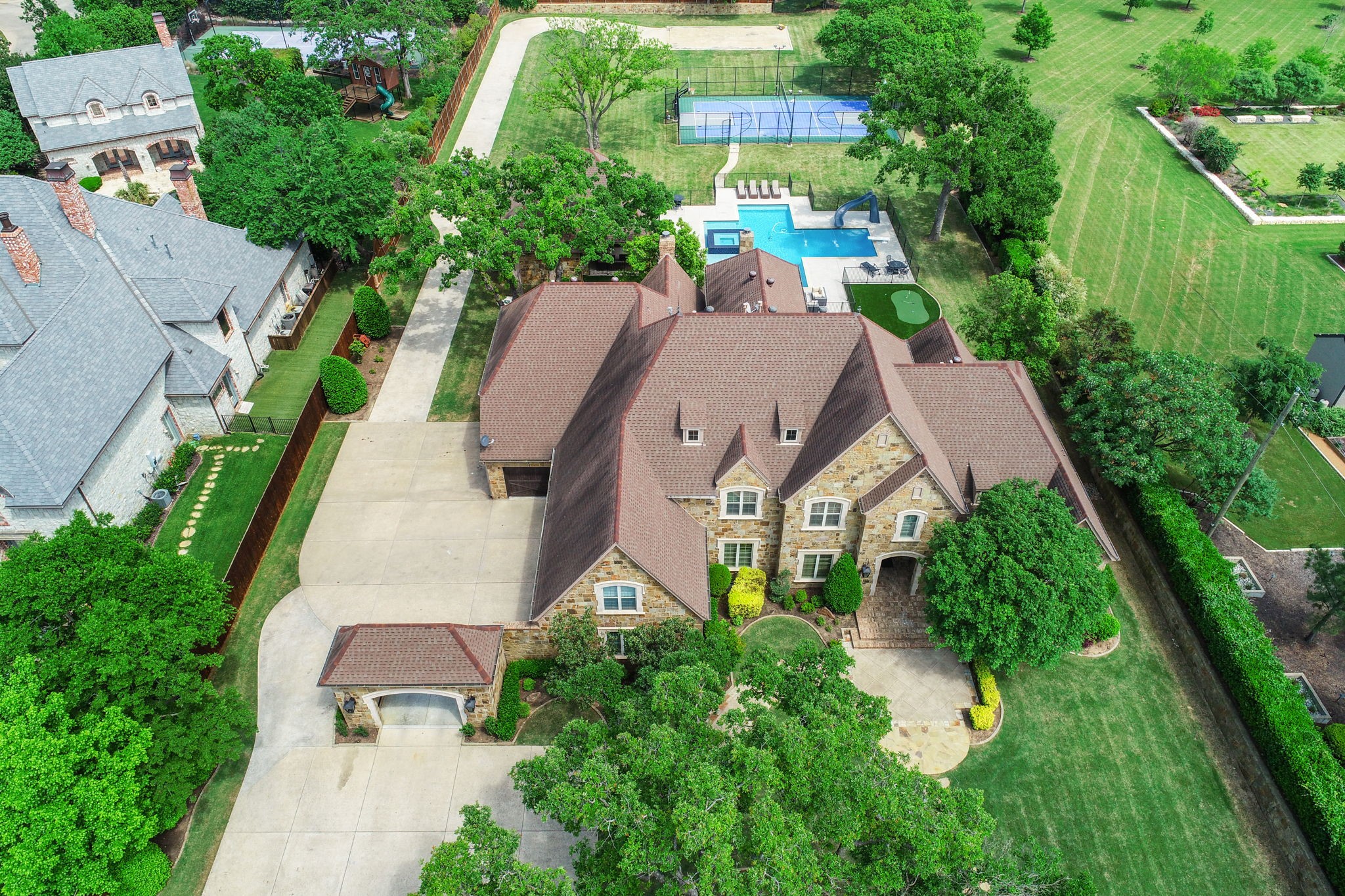 5201 Montclair Drive