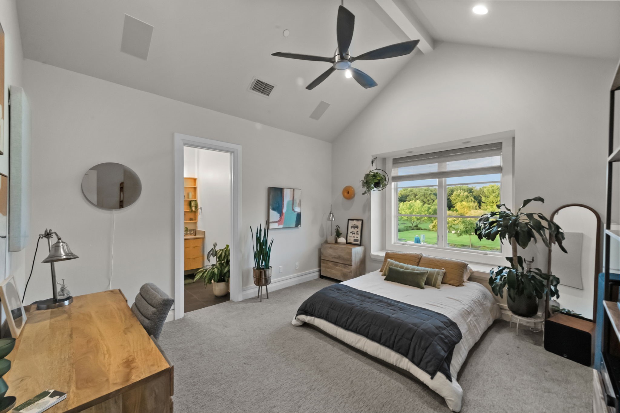 5113 Montclair Drive