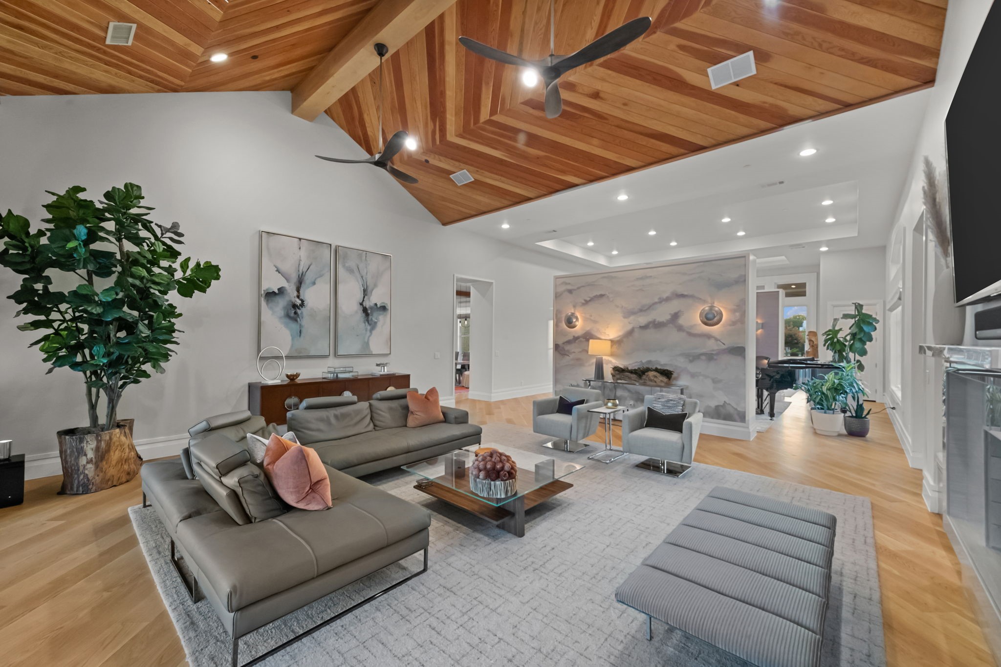 5113 Montclair Drive