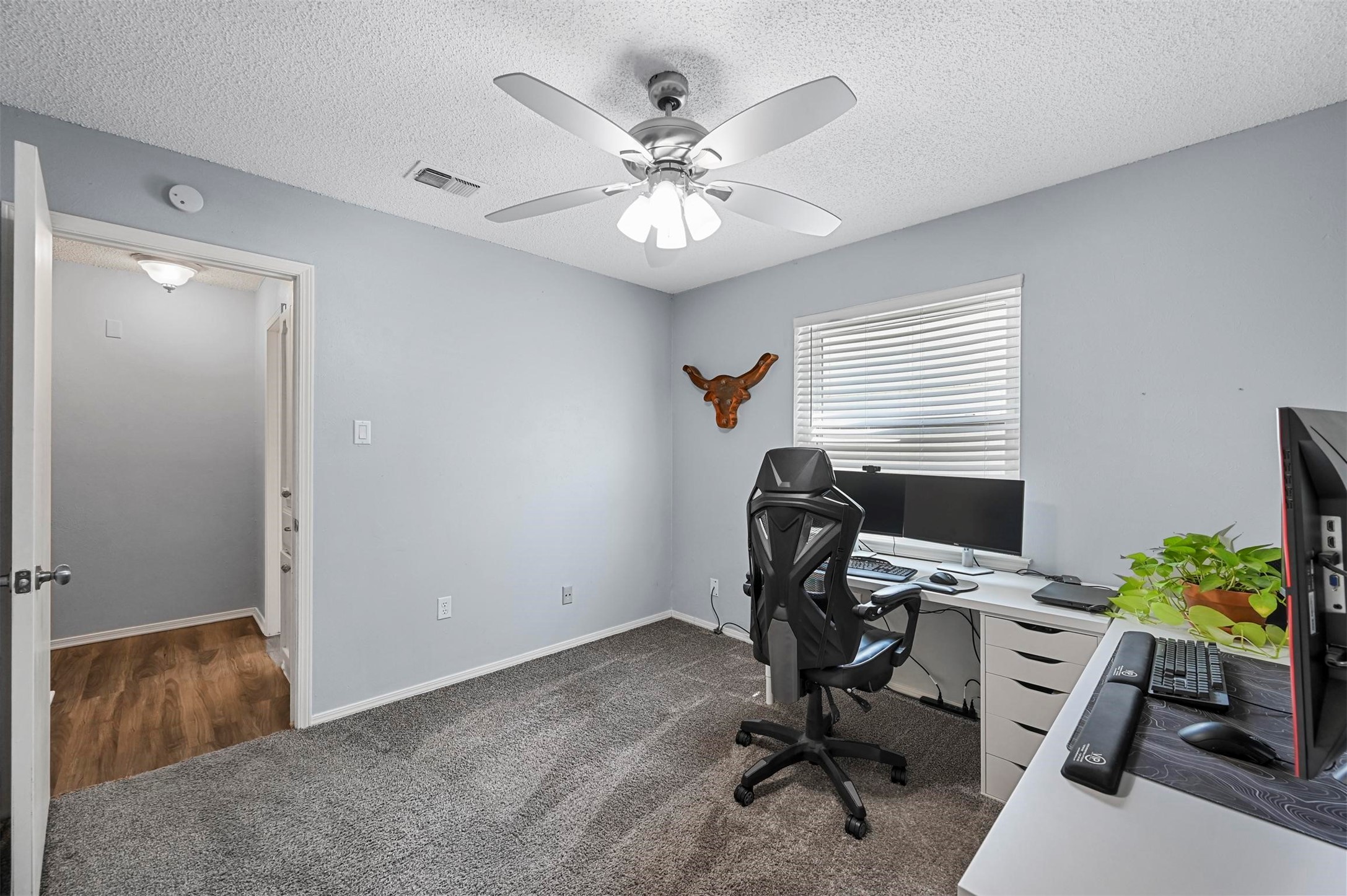 6372 Dorchester Trail